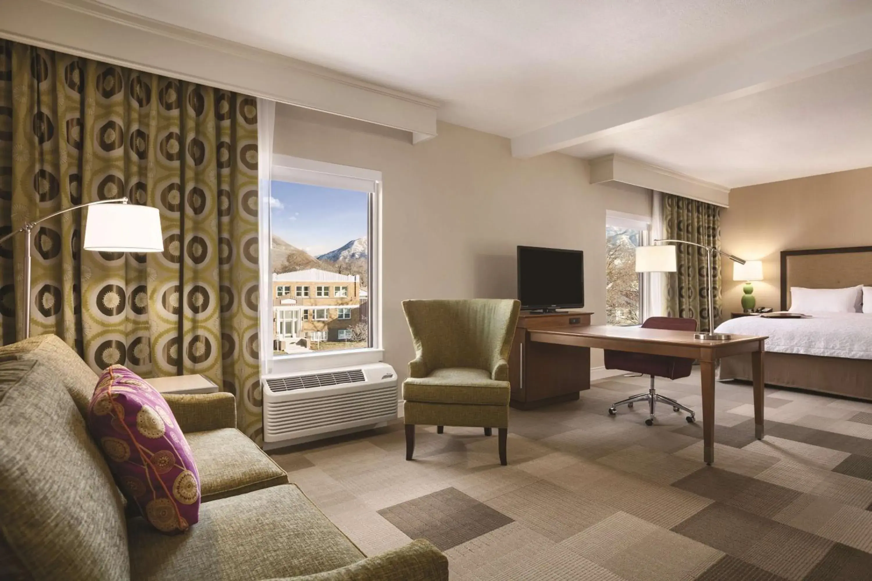 King Studio Suite - Non Smoking in Hampton Inn Brigham City King Studio Suite - Non Smoking in Hampton Inn Brigham City