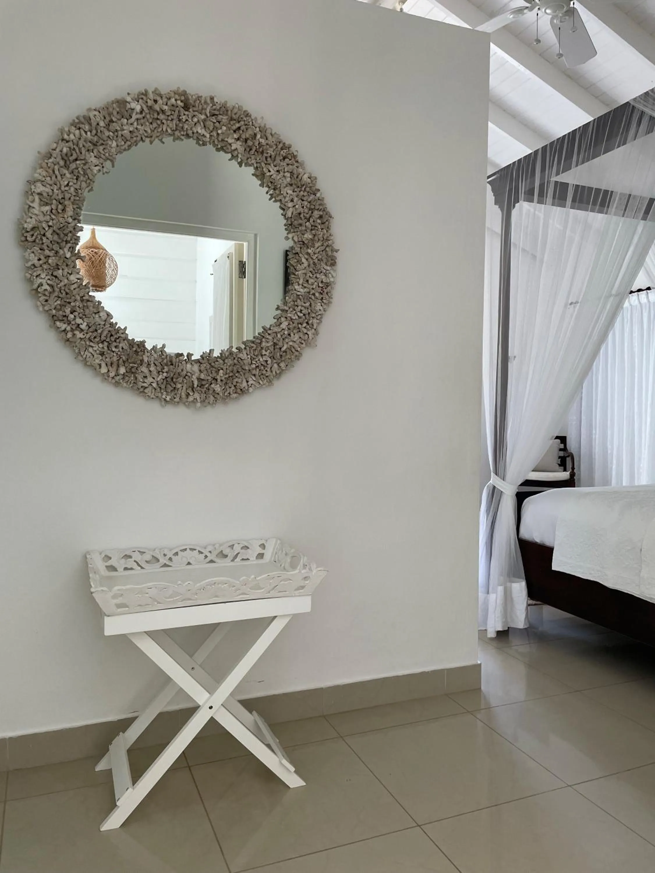Bedroom, Bed in Firefly Estate Bequia
