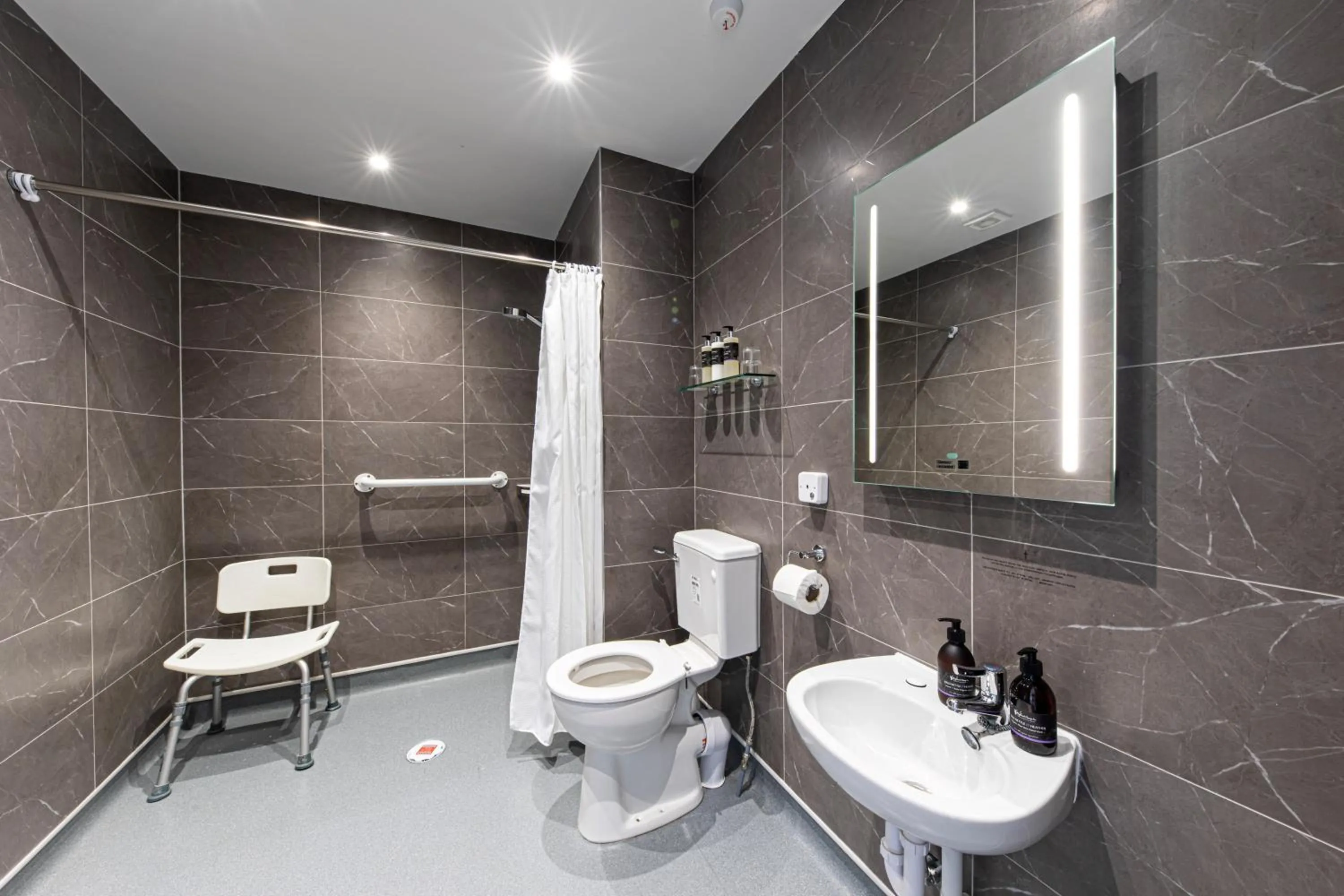 Bathroom in The Atholl Palace