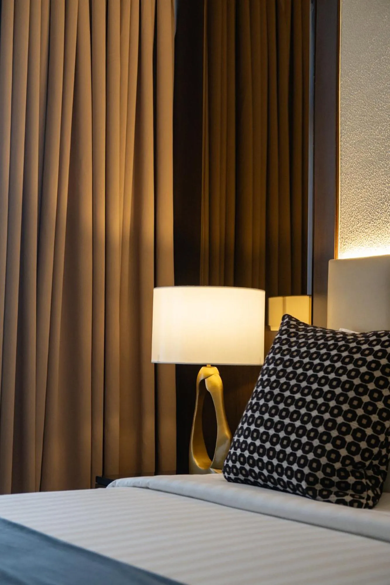 Bed in Amber Hotel - Cebu