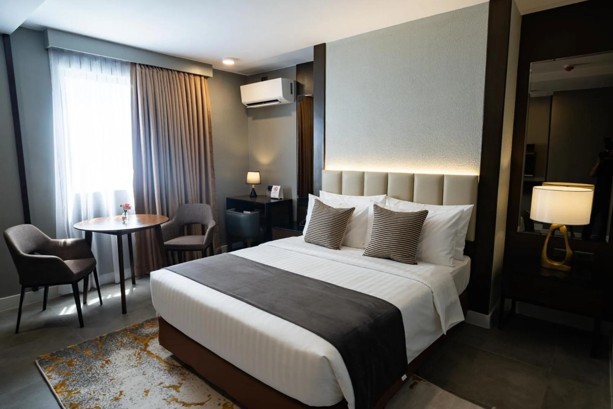 Bed in Amber Hotel - Cebu