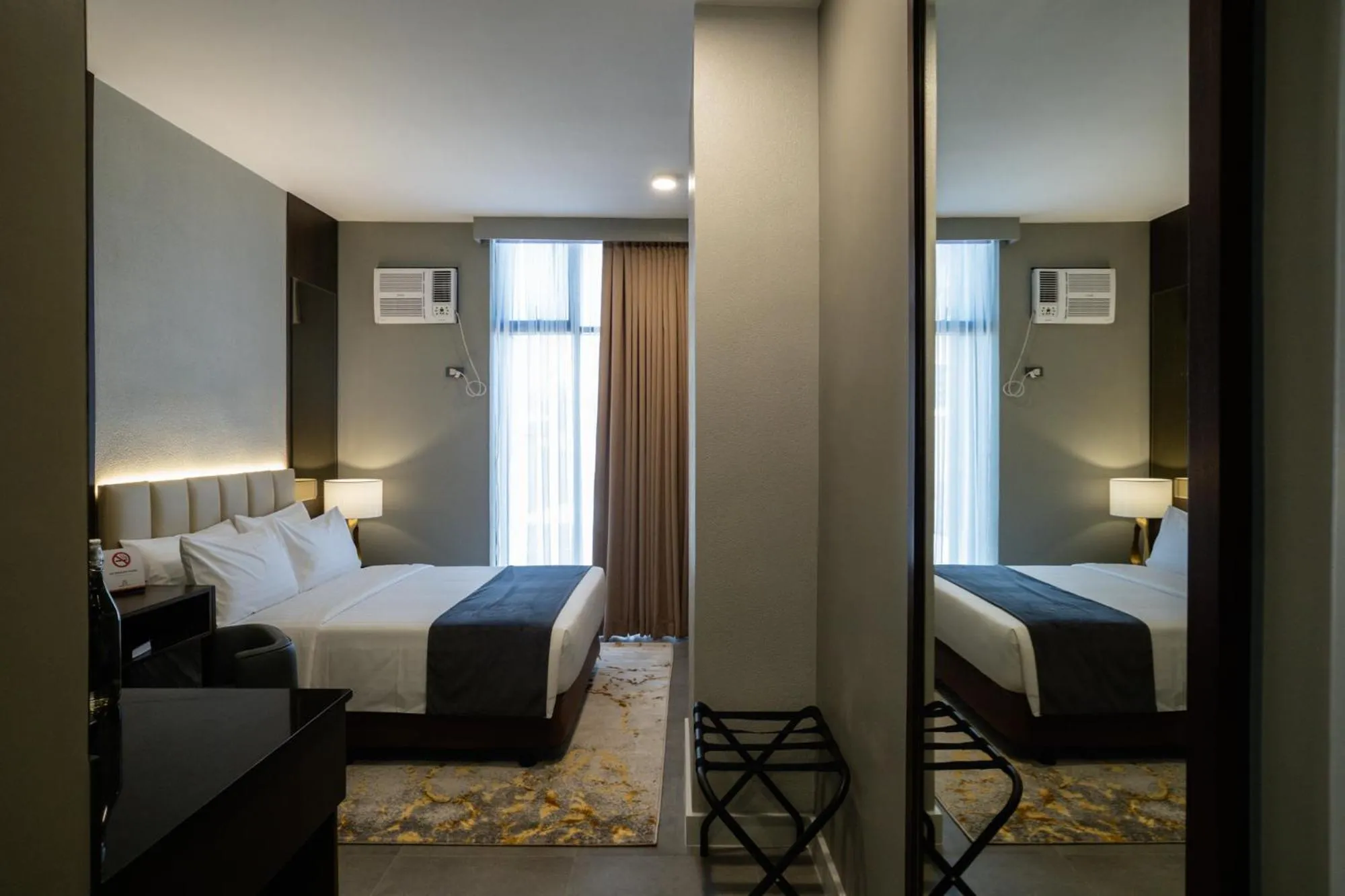 Bed in Amber Hotel - Cebu