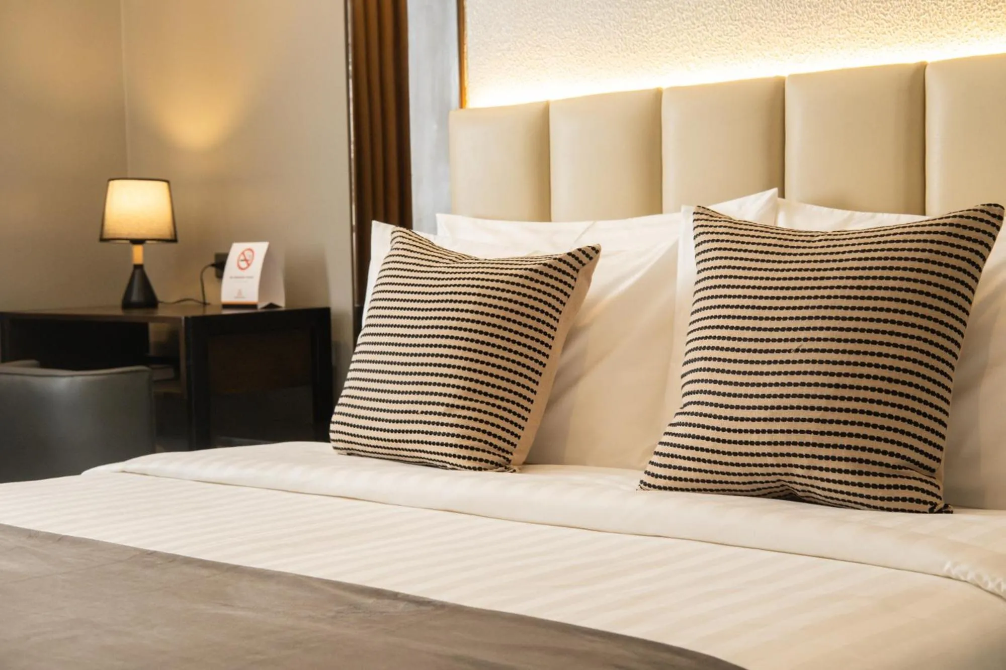 Bed in Amber Hotel - Cebu