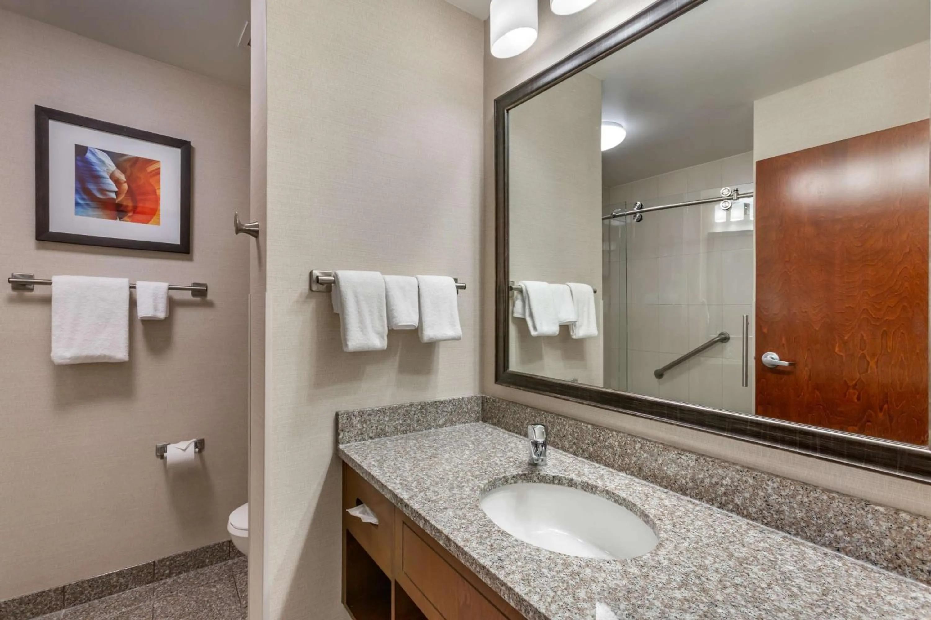 Bathroom in Drury Plaza Hotel Phoenix Tempe