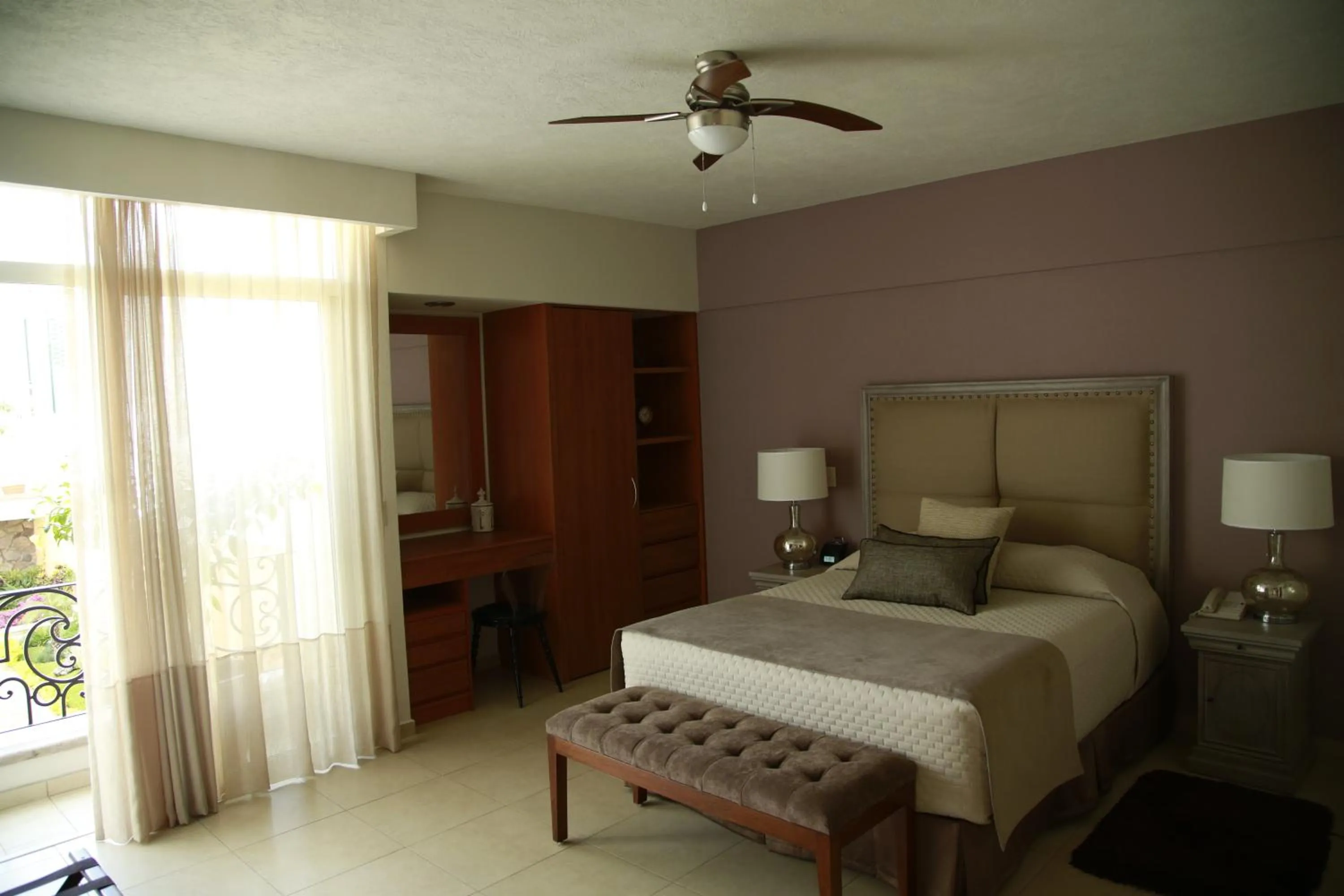 Photo of the whole room in San Pietro Boutique Hotel