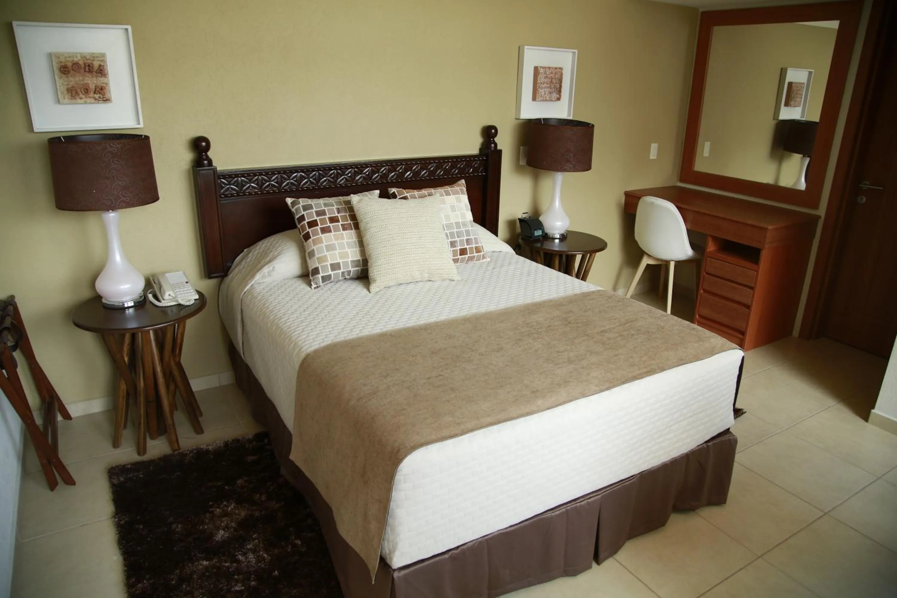 Photo of the whole room in San Pietro Boutique Hotel