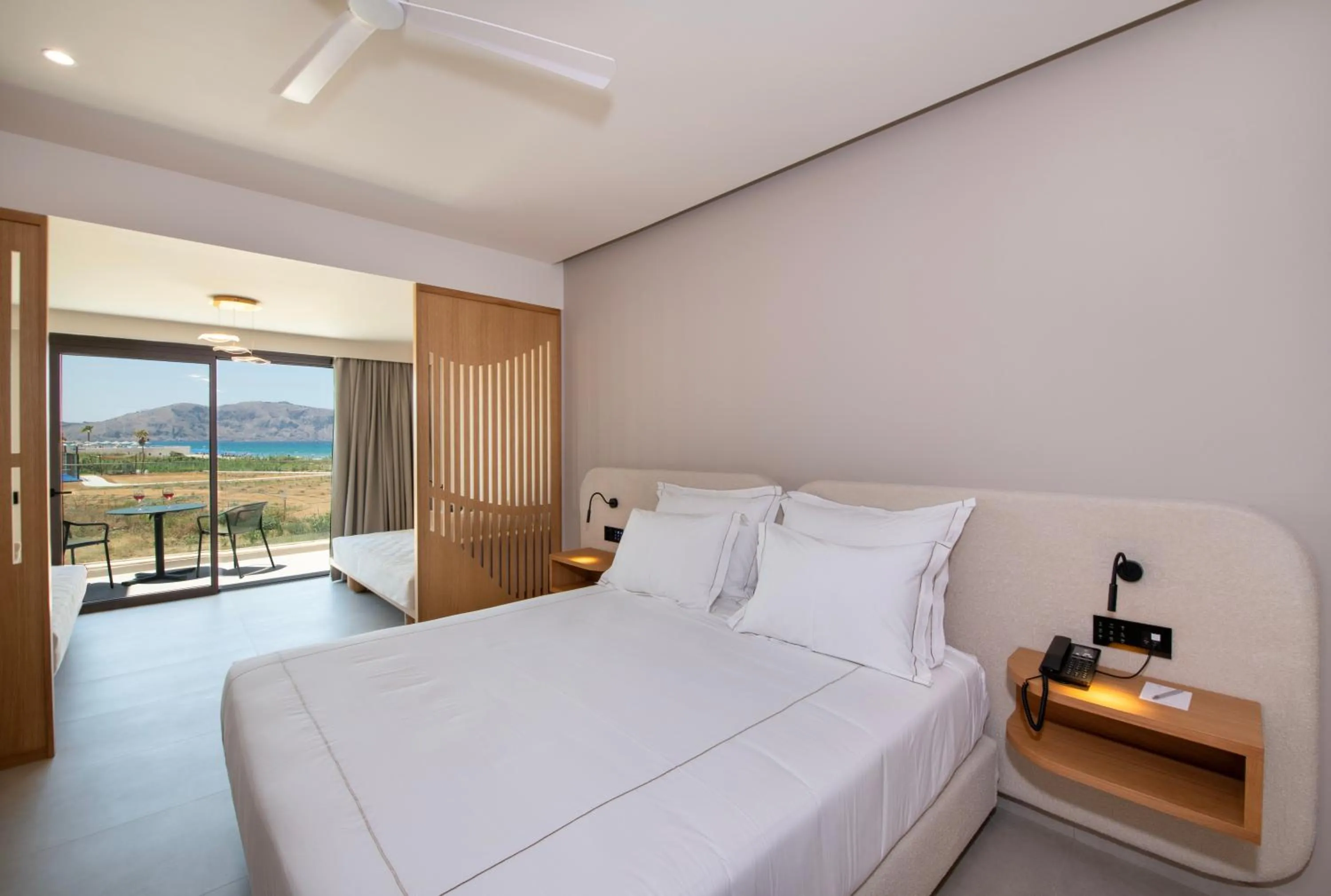 Bedroom, Bed in Ventale Island Breeze Resort