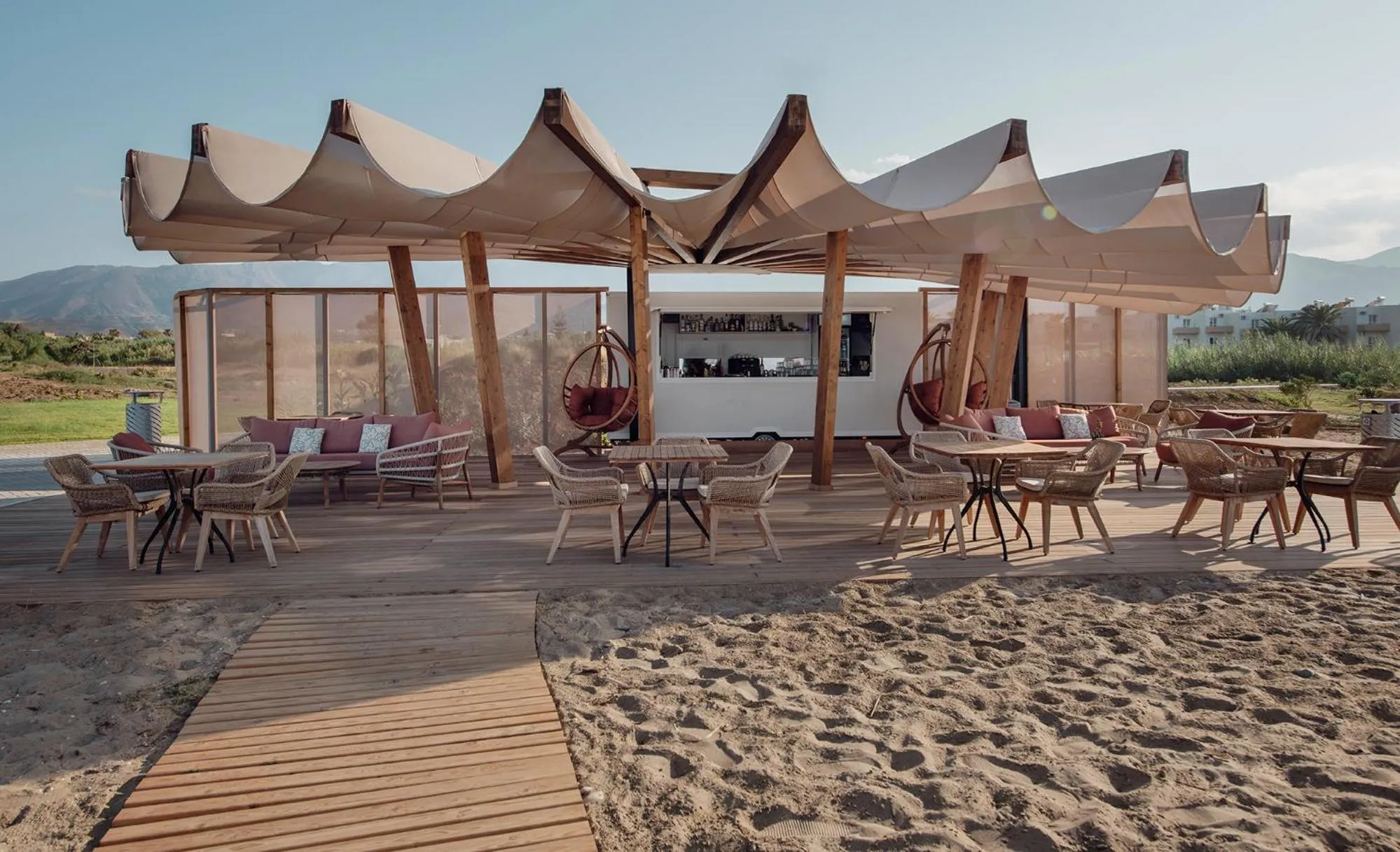 Lounge or bar in Ventale Island Breeze Resort