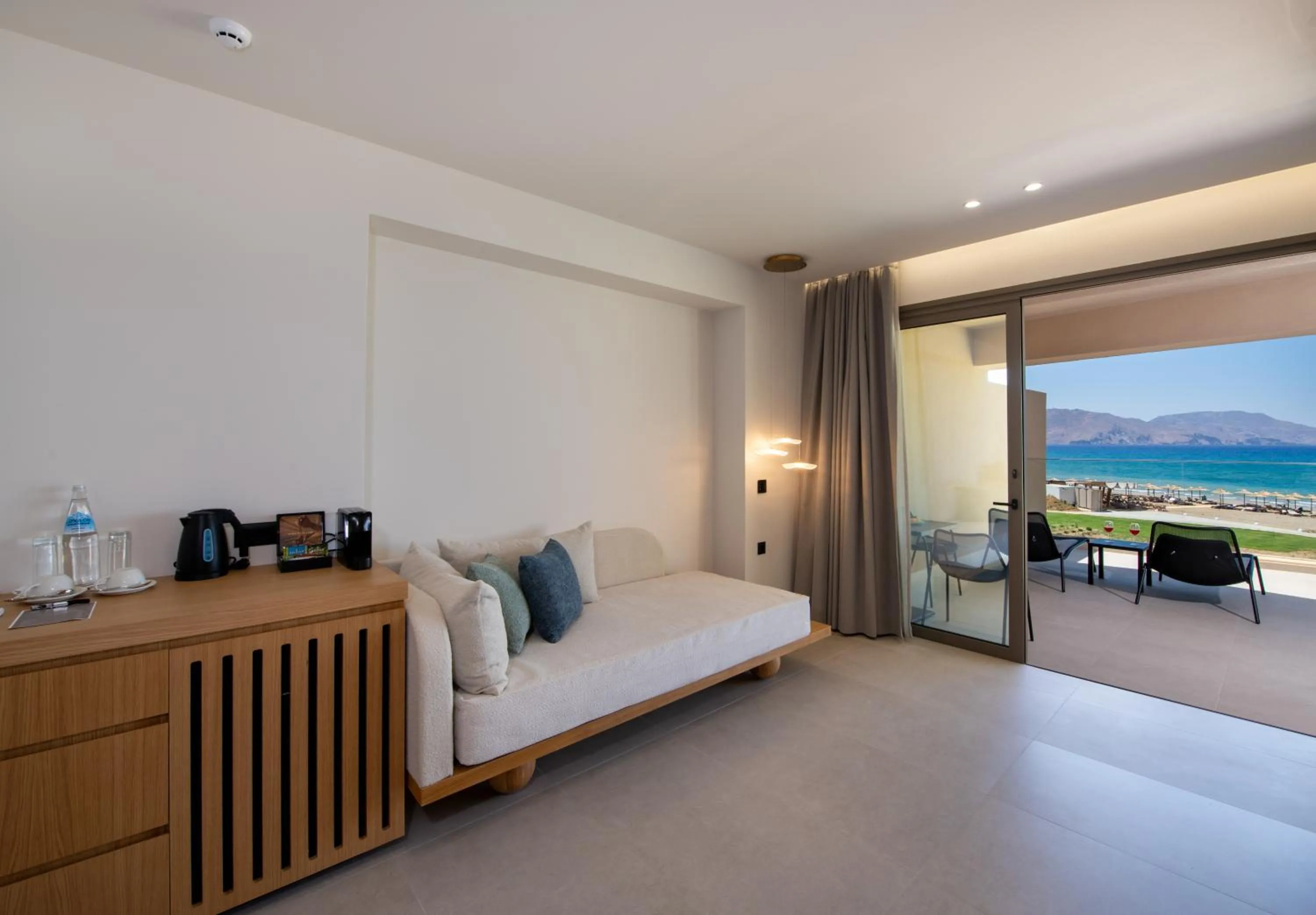 Seating area, Bed in Ventale Island Breeze Resort