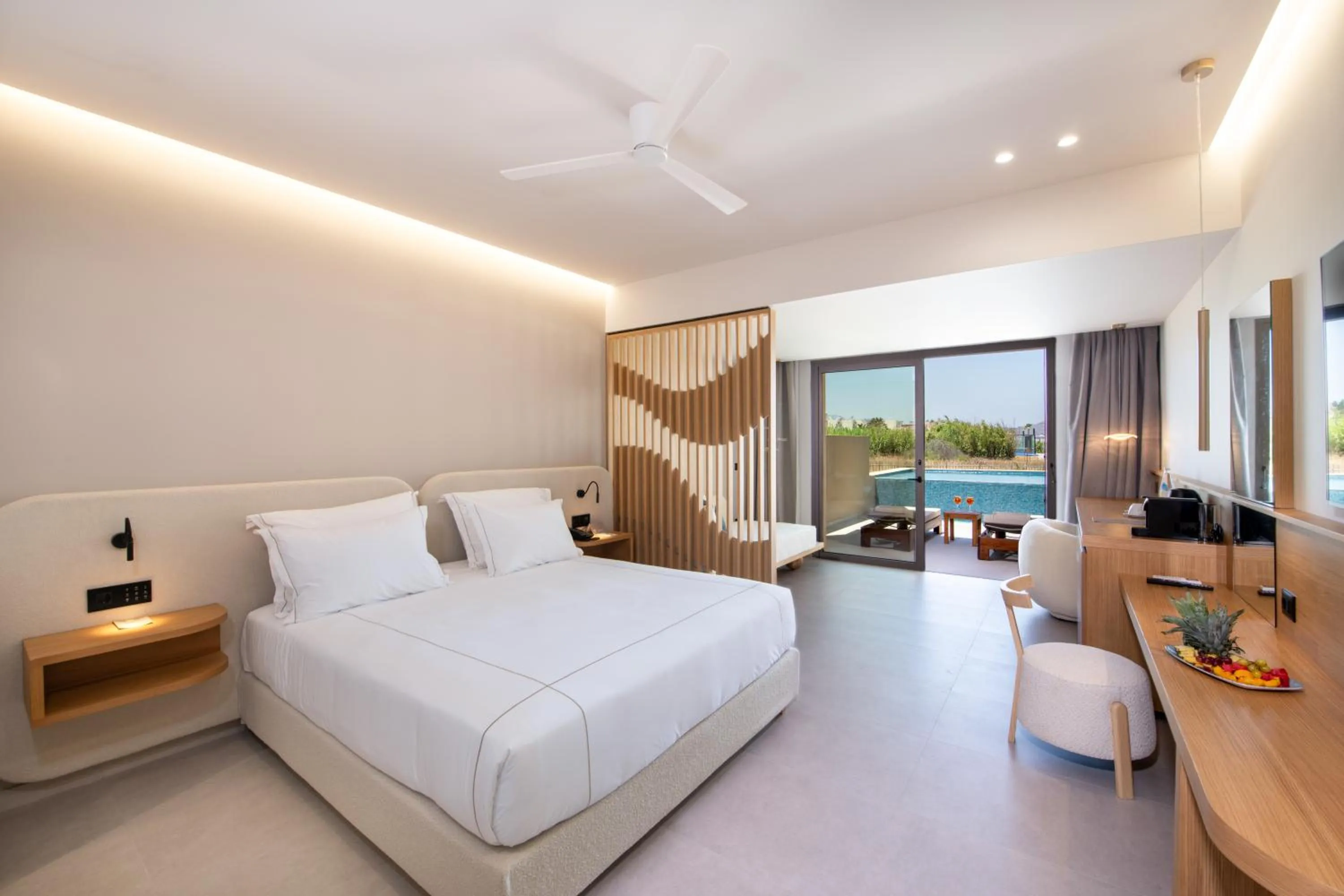 Bedroom, Bed in Ventale Island Breeze Resort