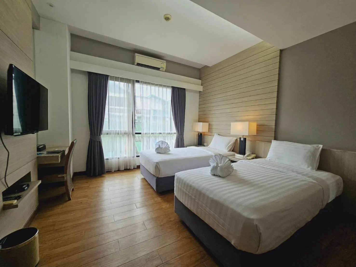 Bedroom, Bed in Du Talay Hotel Koh Chang