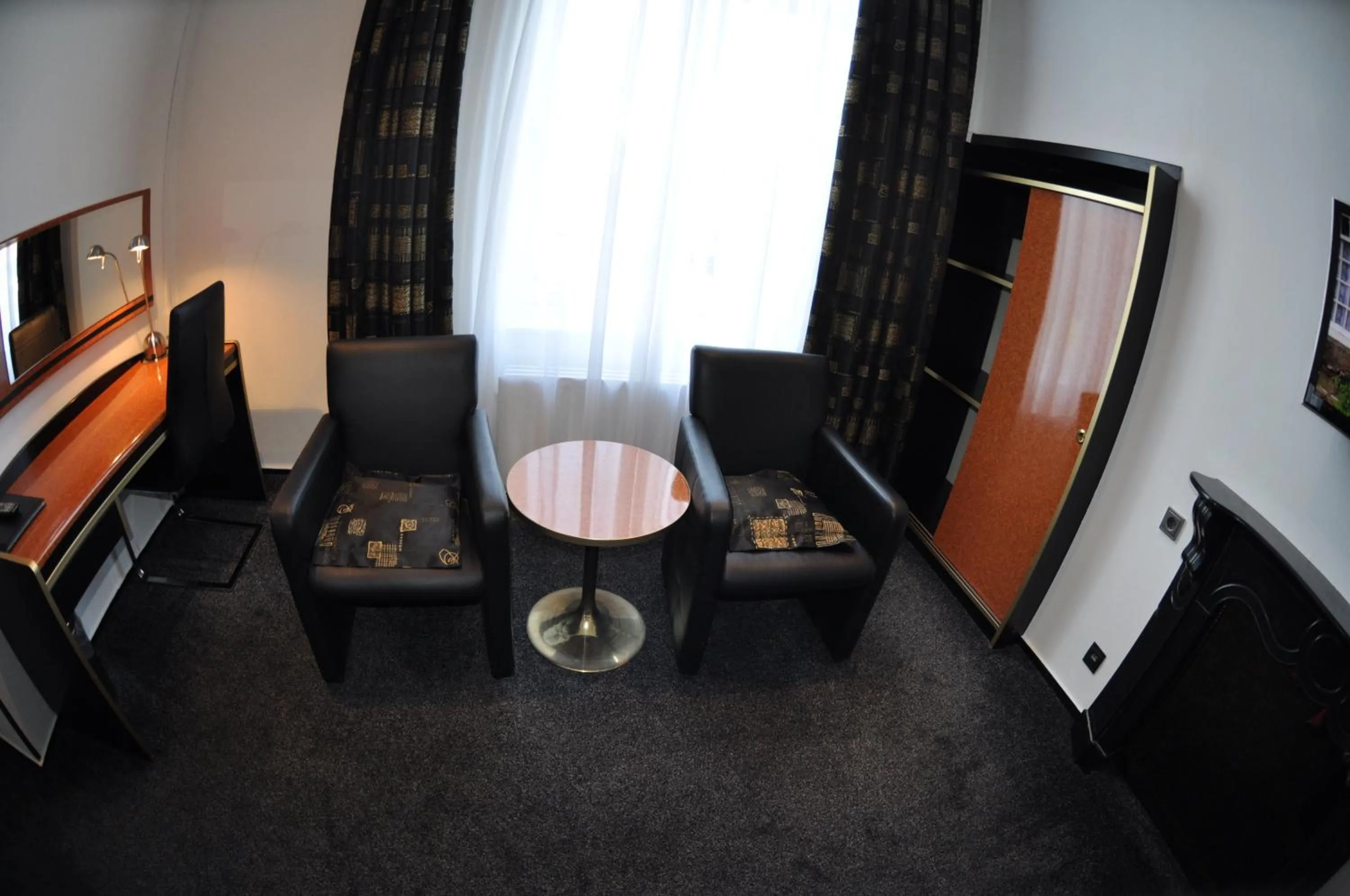 Hotel Le Beau Rivage