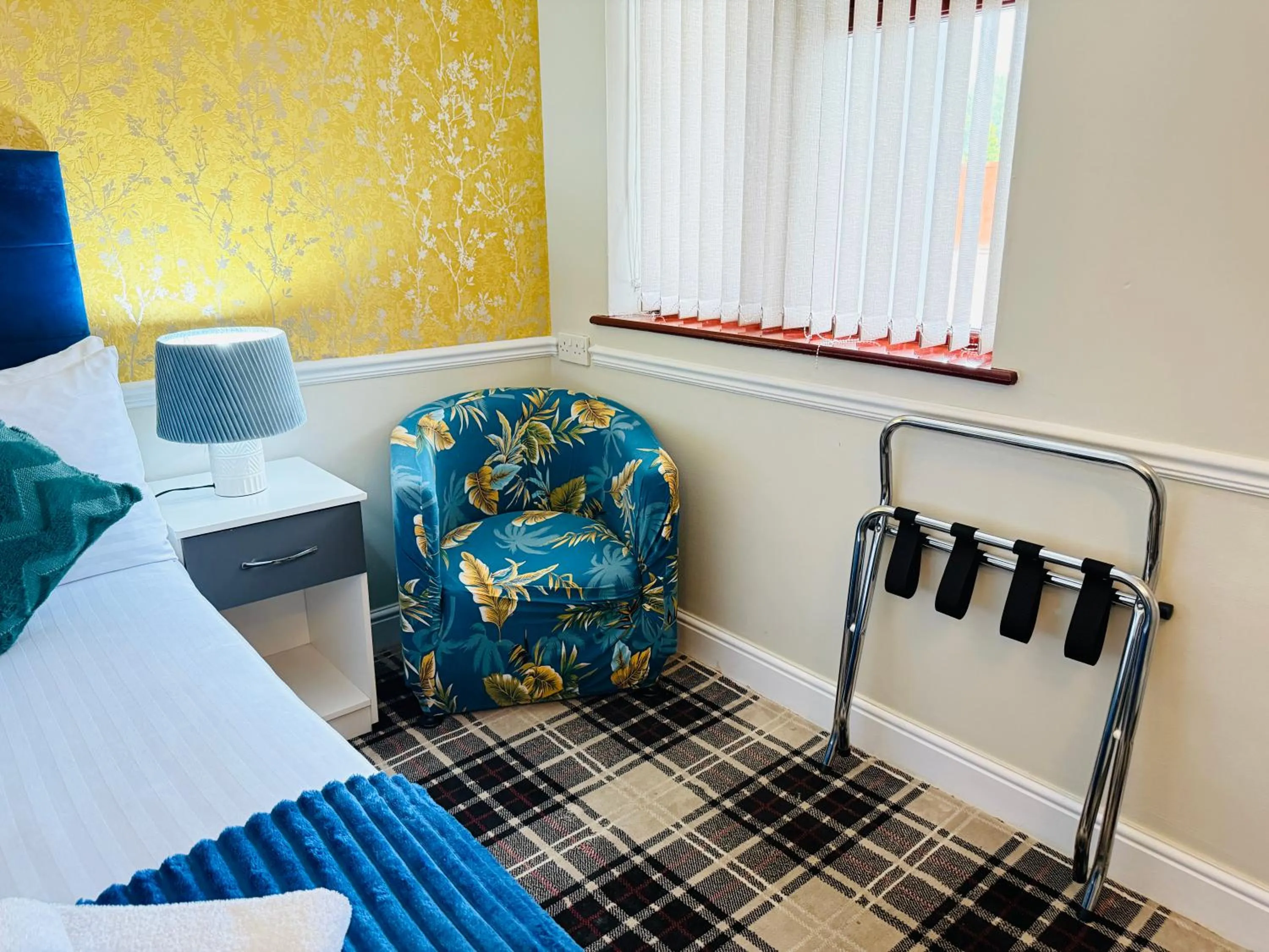 Bed in 4 Sisters Inn