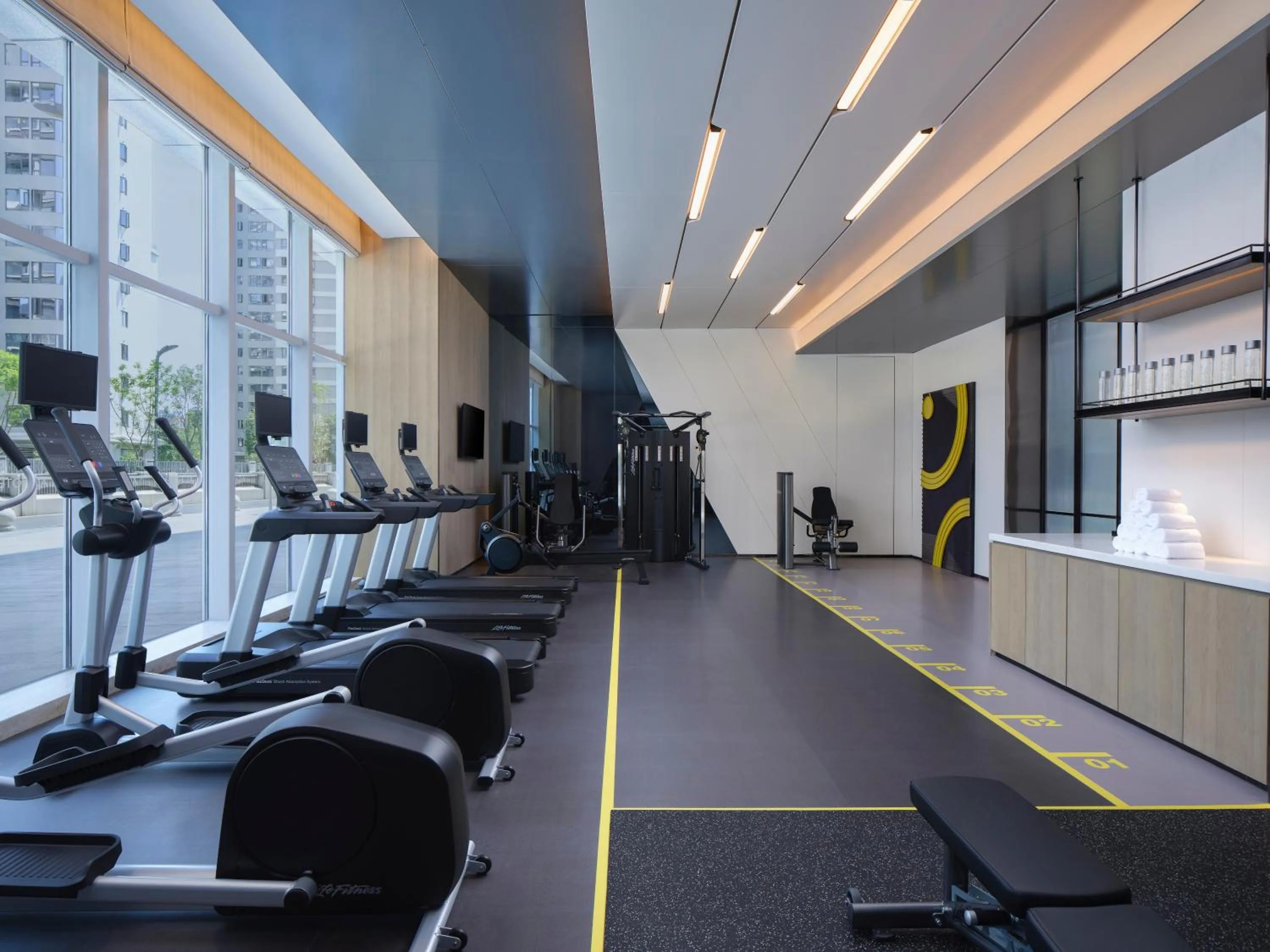 Fitness centre/facilities in AC Hotel by Marriott Chengdu North