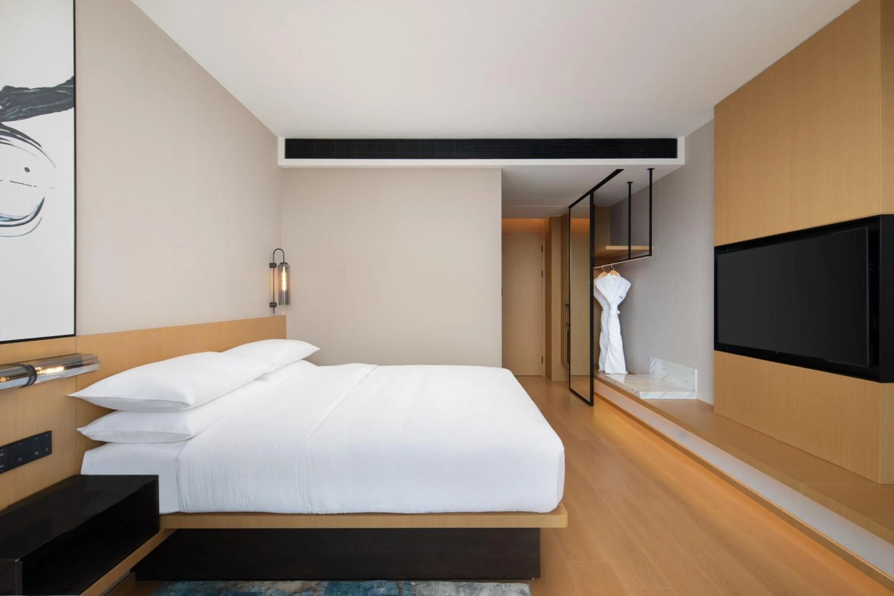Photo of the whole room, Bed in Fairfield by Marriott Chengdu Hi-Tech Zone
