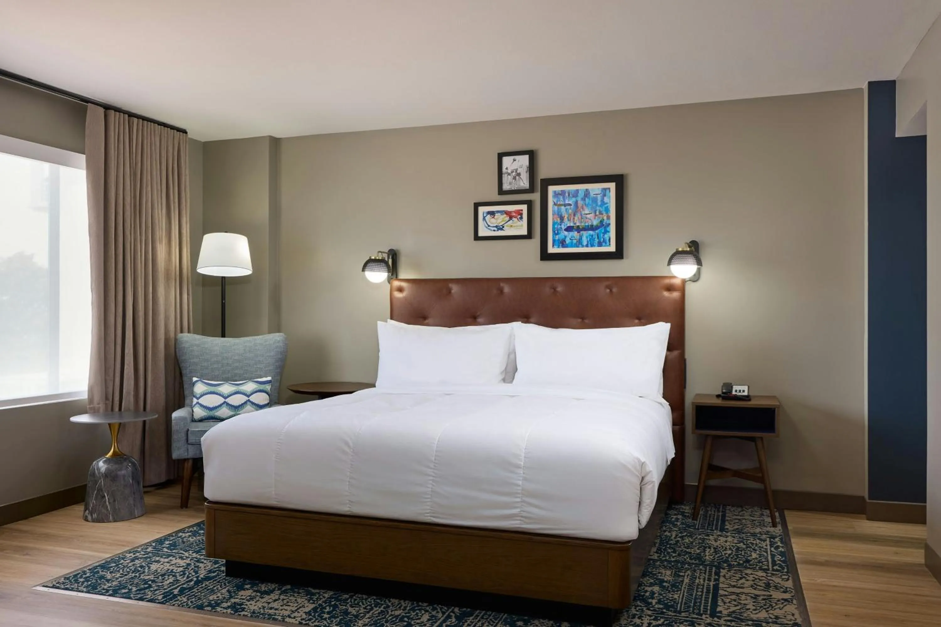 Bedroom, Bed in Four Points by Sheraton Englewood Centennial Airport