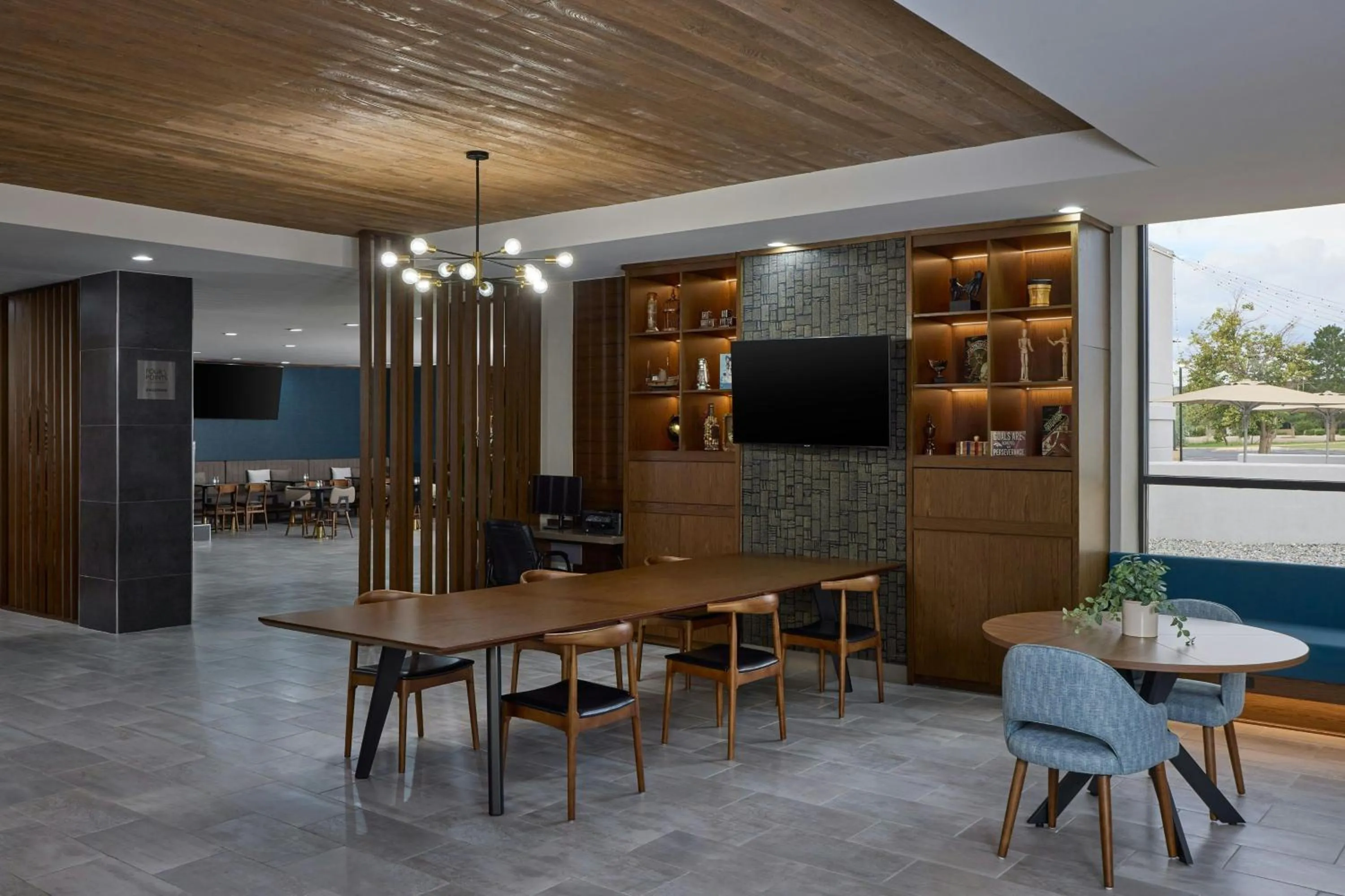 Lobby or reception in Four Points by Sheraton Englewood Centennial Airport