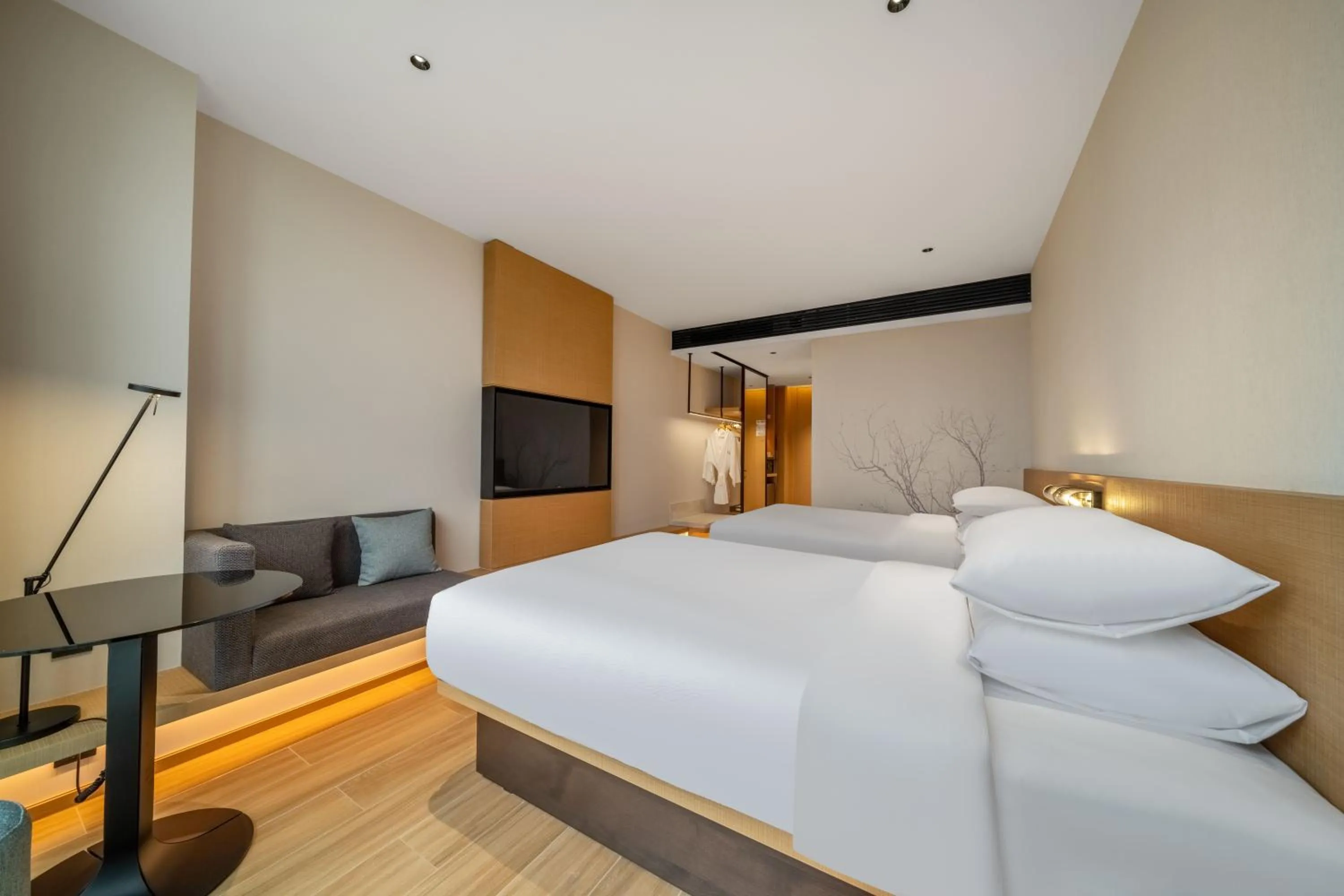 Bed in Fairfield by Marriott Hangzhou Wulin Square, China