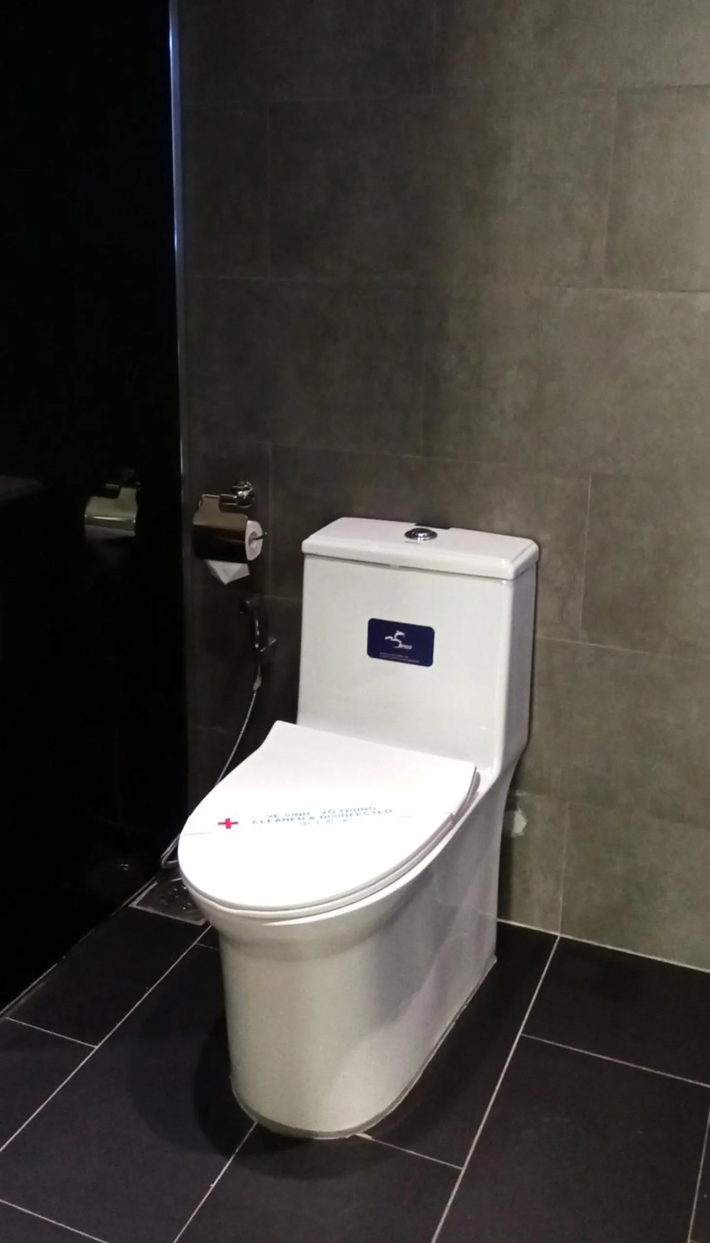 Bathroom in Khách sạn Phước Lộc Thọ 2 - 福禄寿