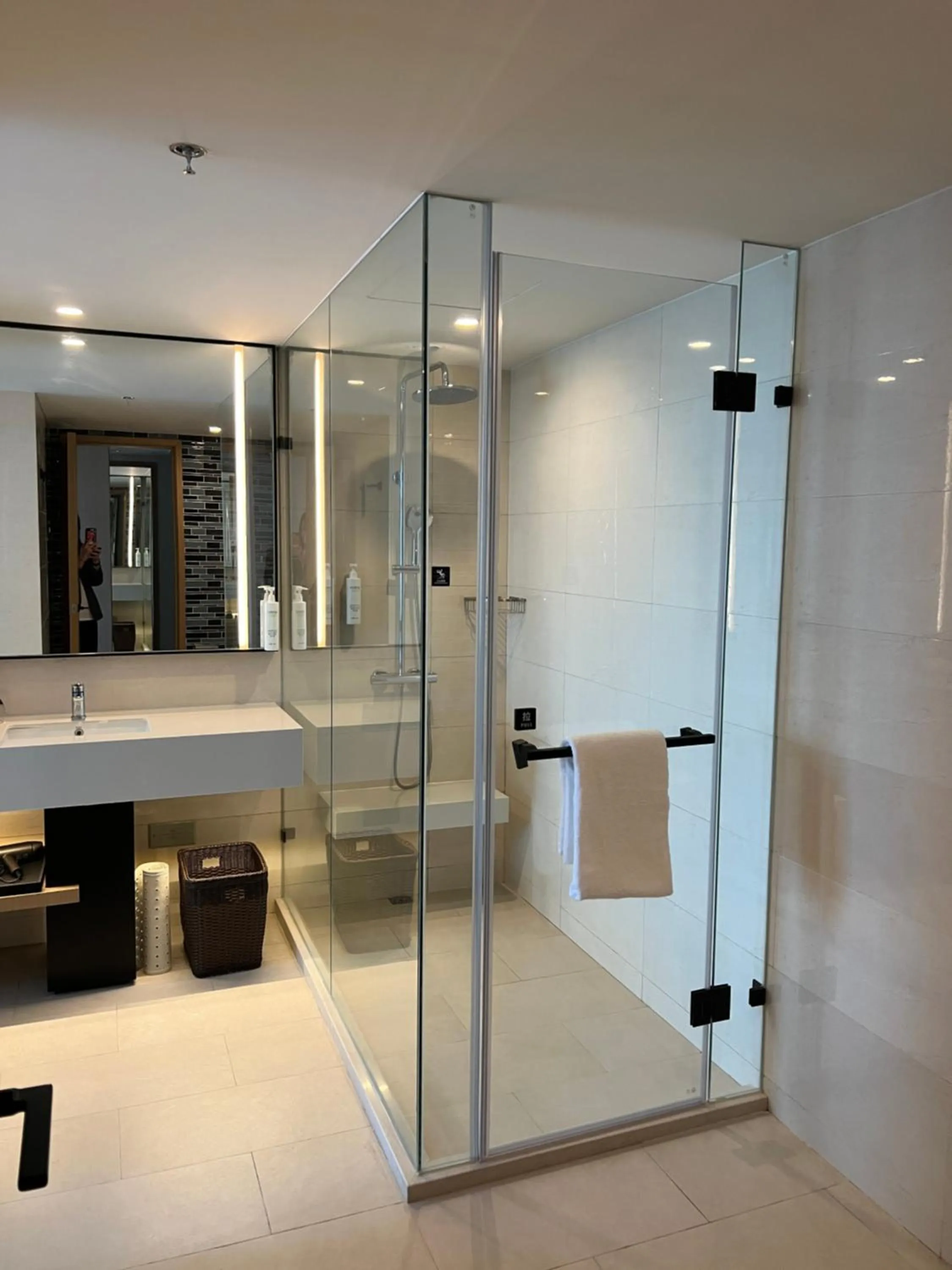 Bathroom in Ramada Plaza Pu Dong South Shanghai