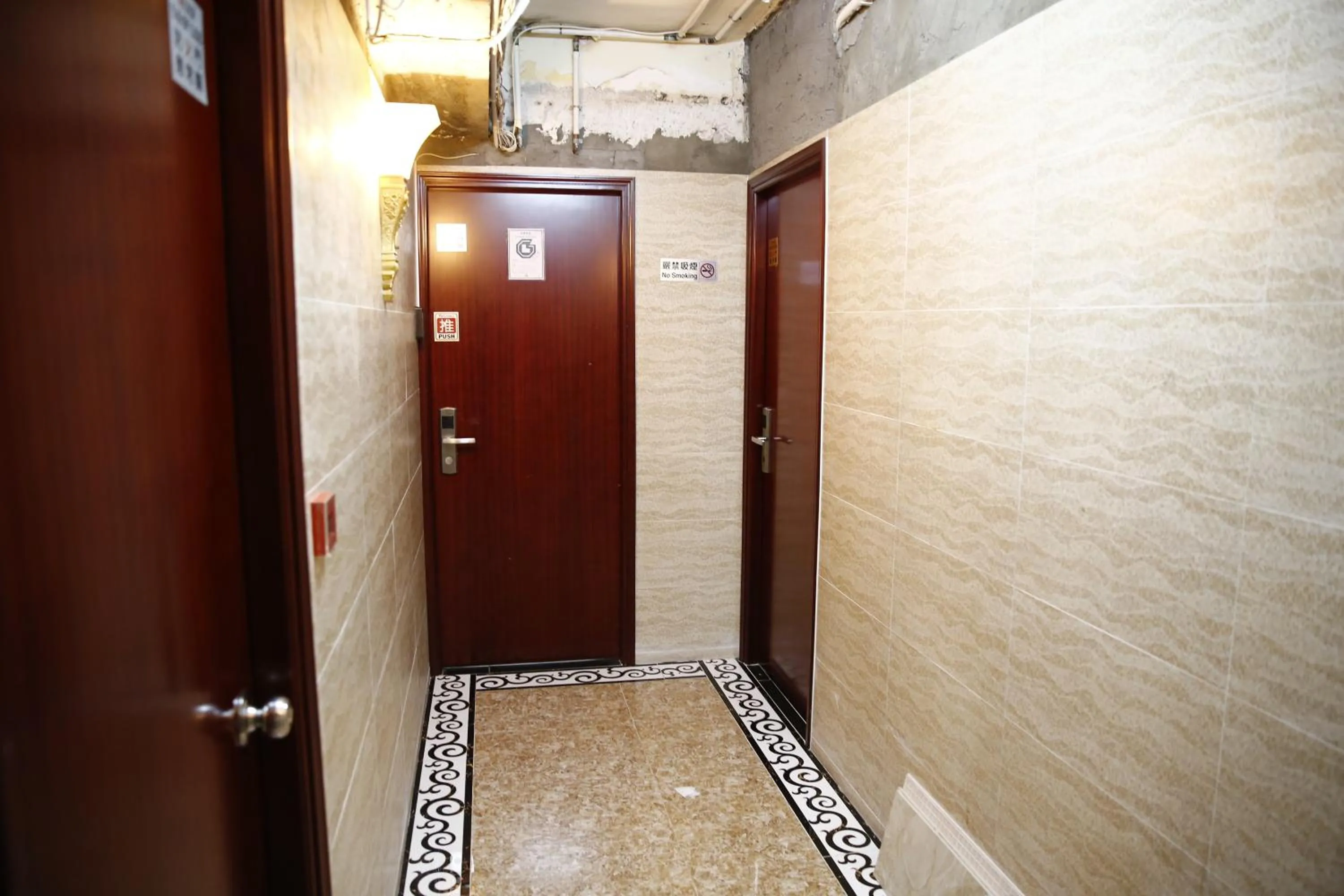 Lobby or reception in Sandhu Guest House