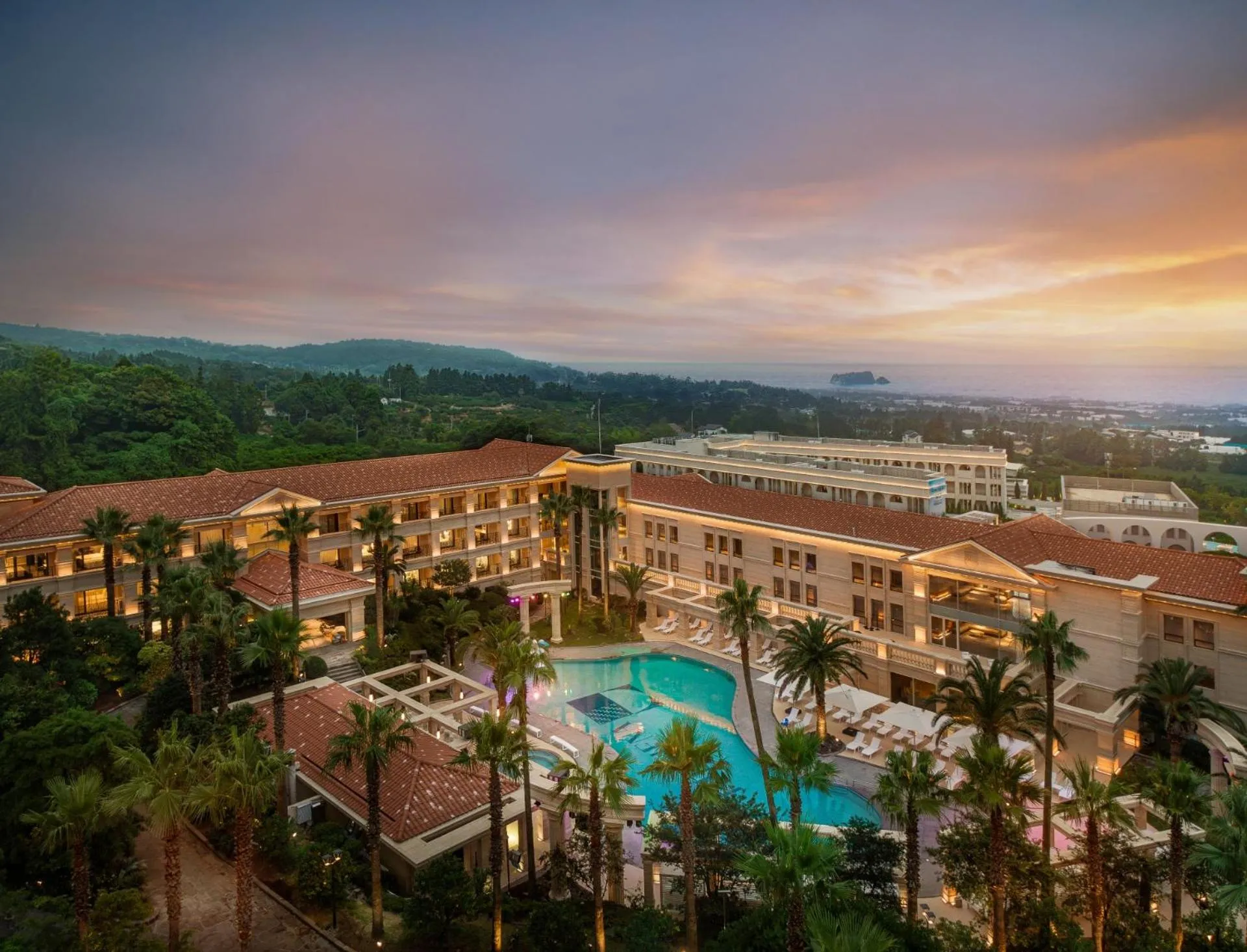 Property building in The Siena PRIMO