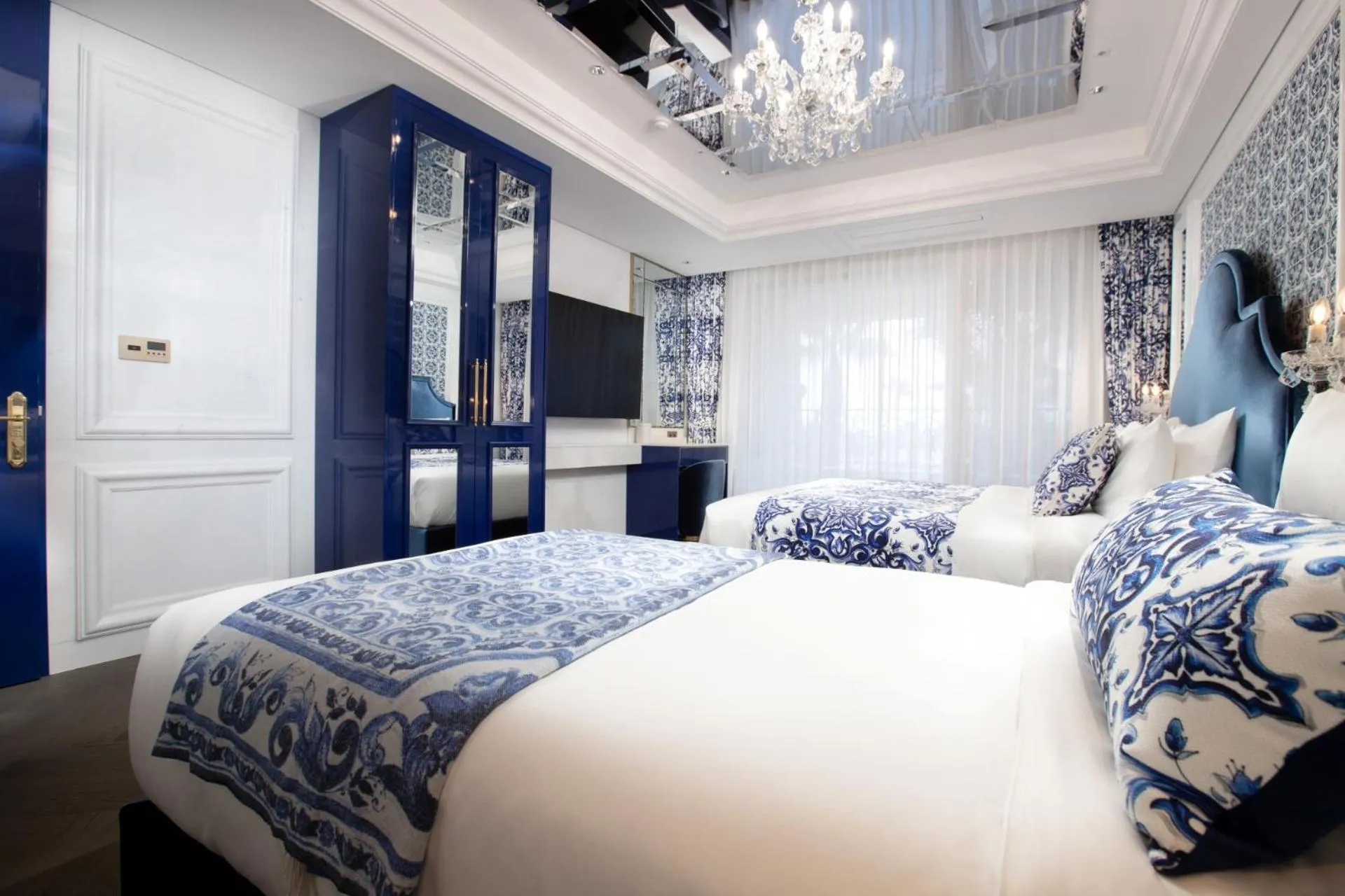 Bed in The Siena PRIMO