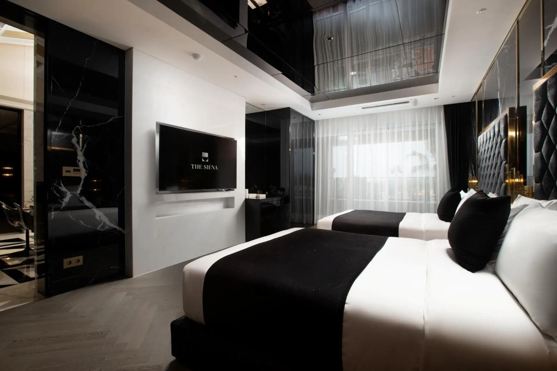 Bed in The Siena PRIMO