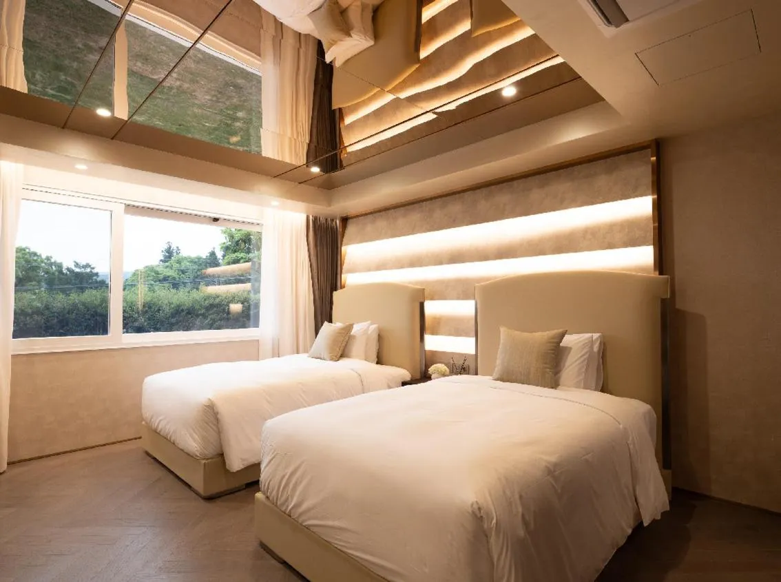 Bed in Hotel Toscana