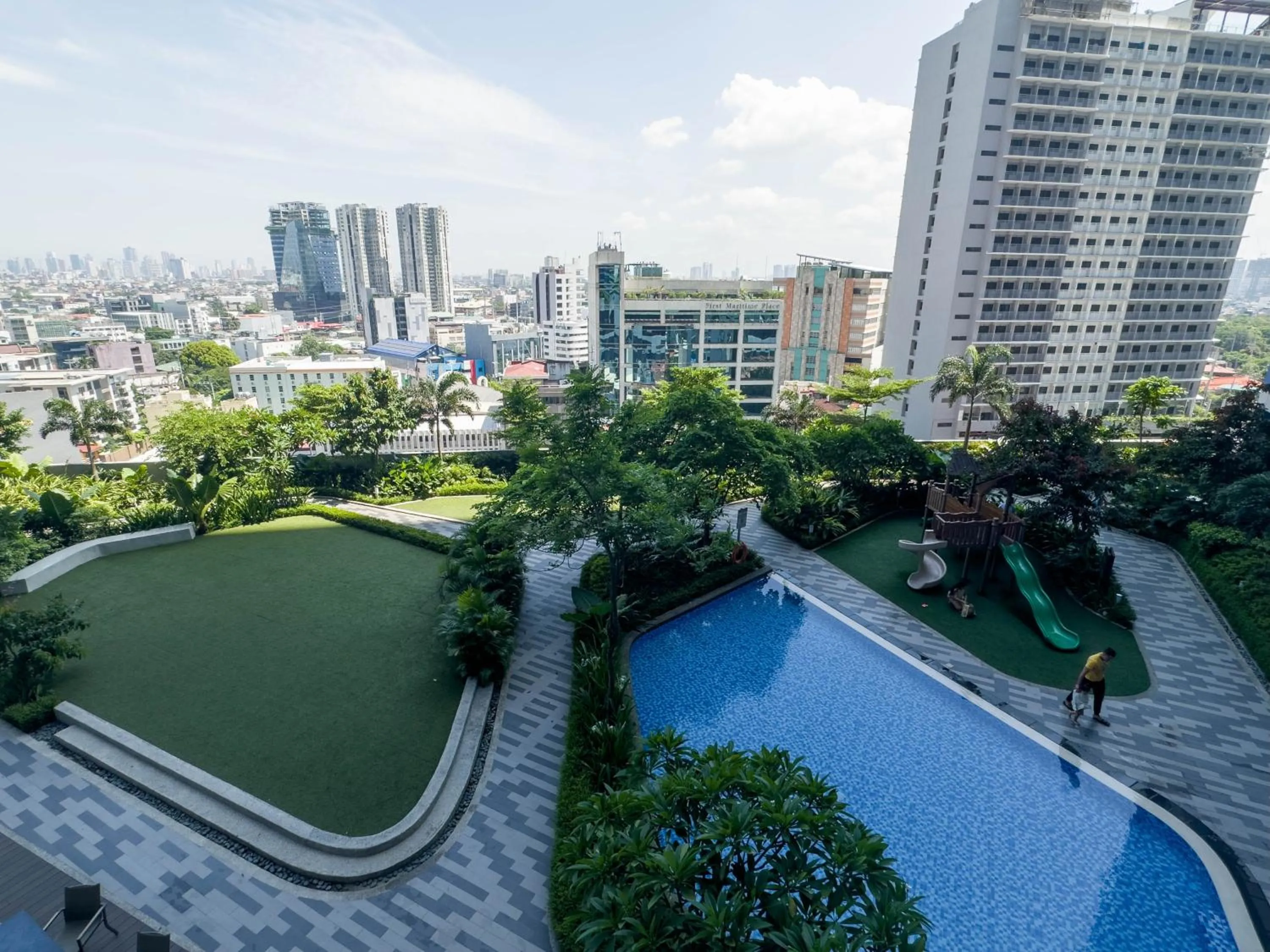 Day in GemstoneBR in SMDC Air Residences