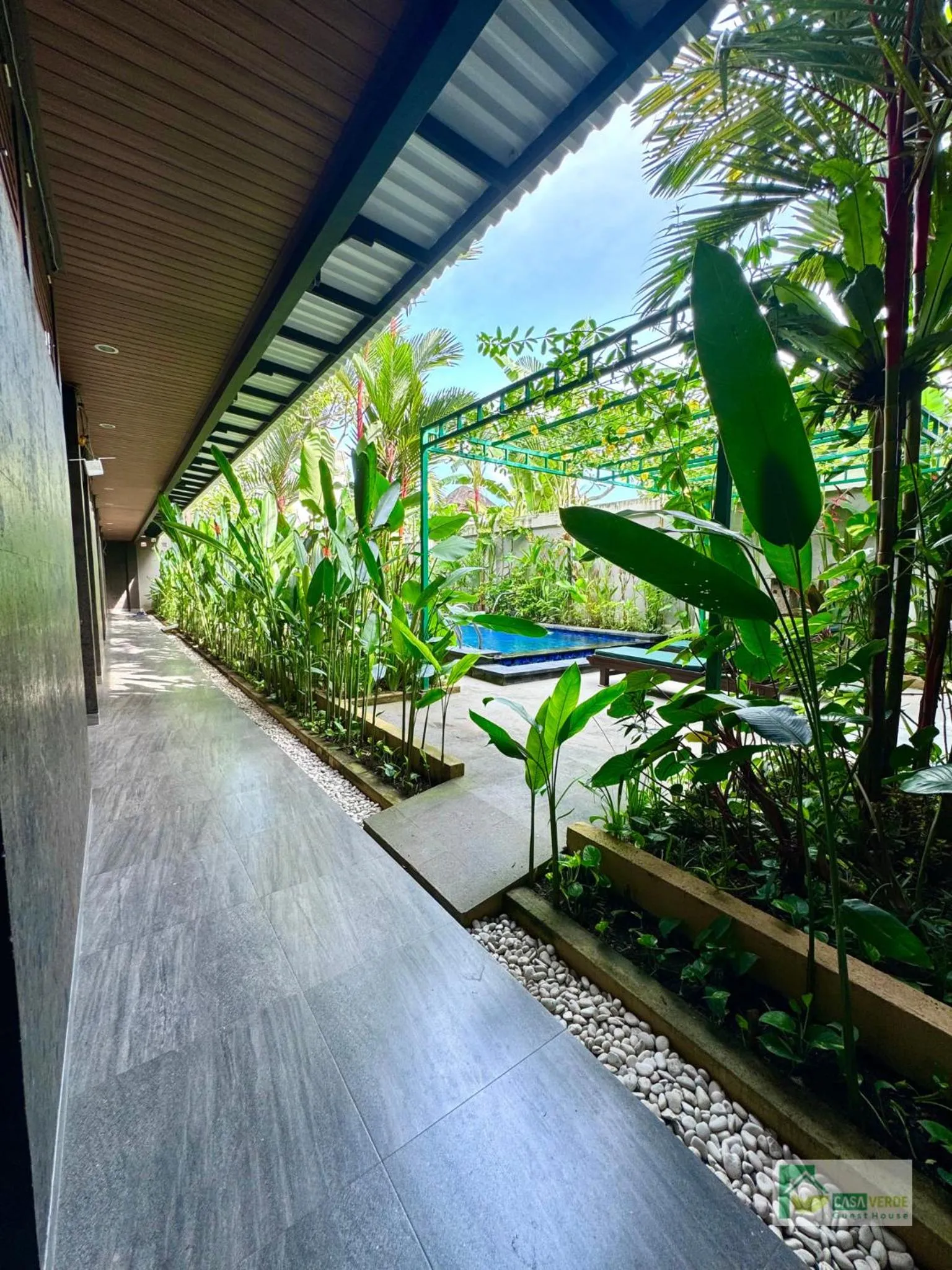 Property building in Casa Verde Guesthouse