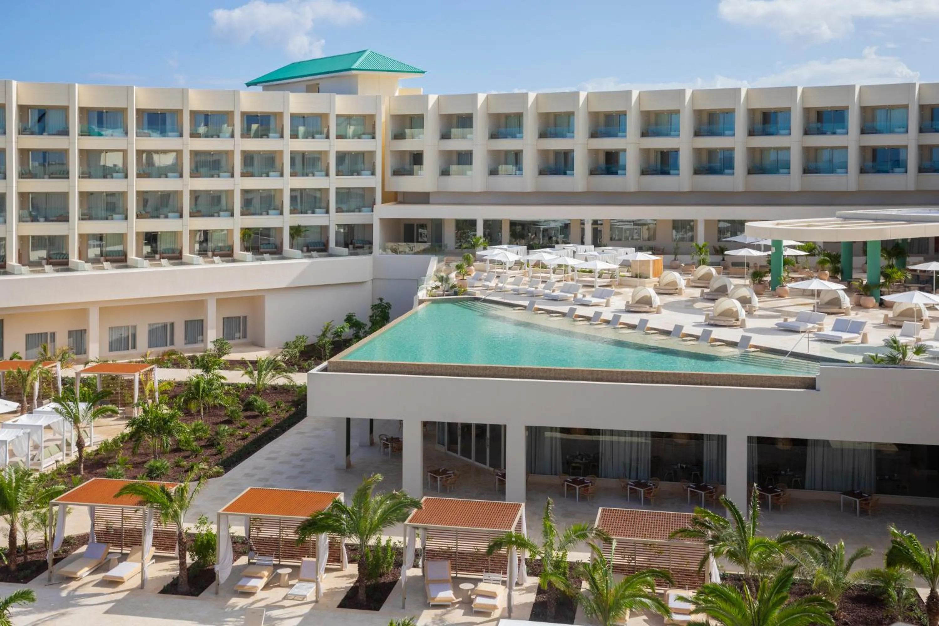 Off site in JOIA Aruba by Iberostar