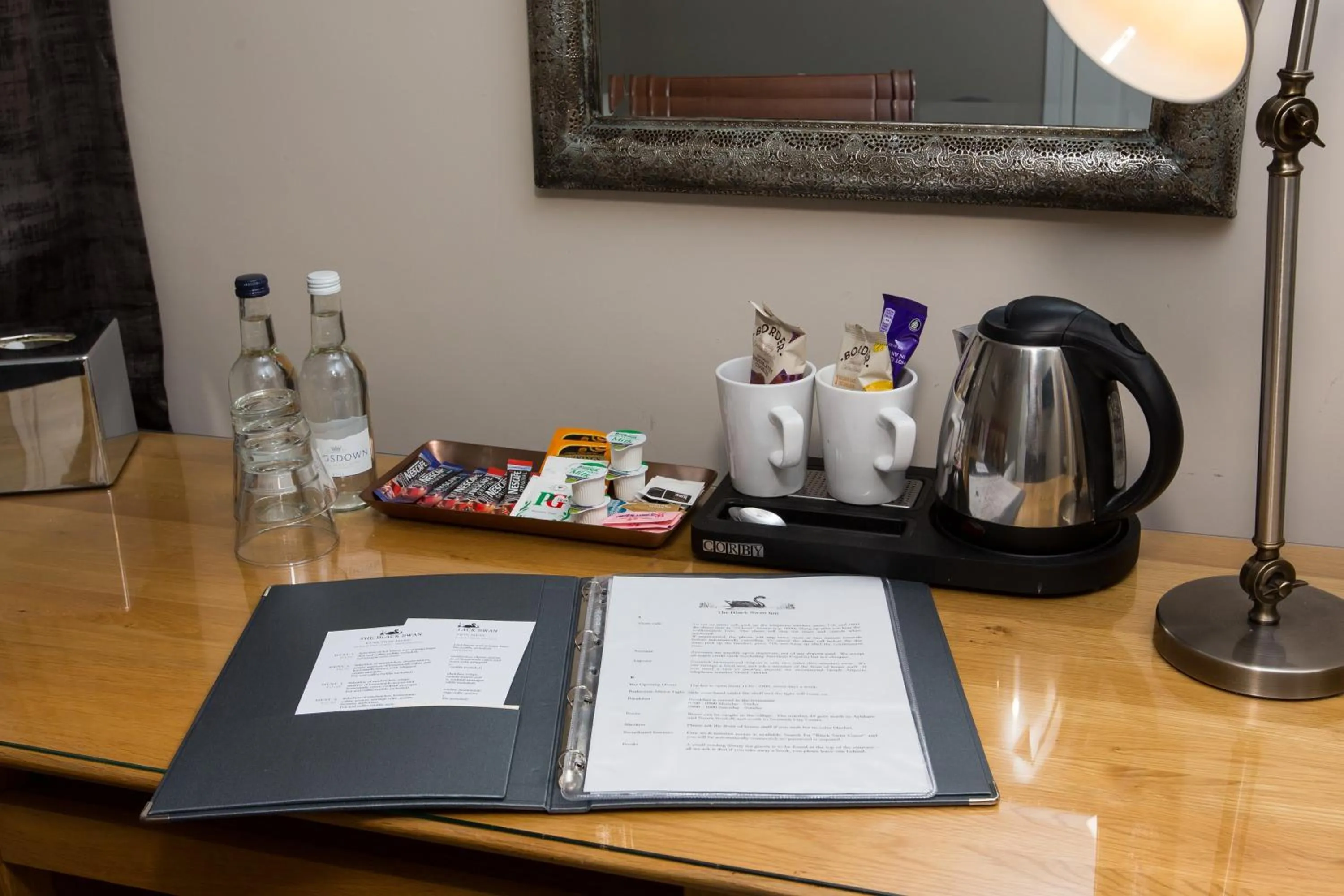 Coffee/tea facilities in The Black Swan Inn