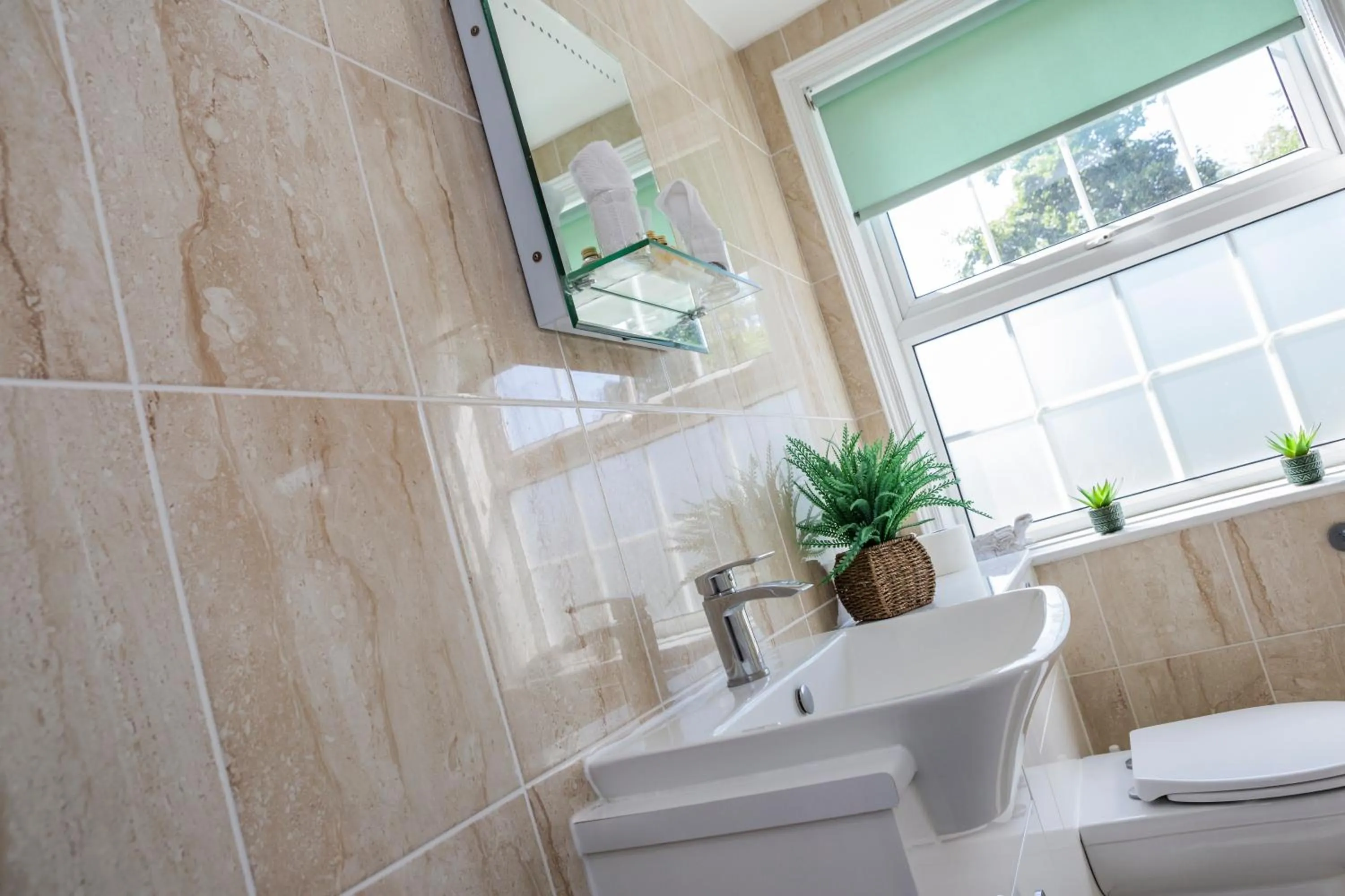 Bathroom in The Black Swan Inn