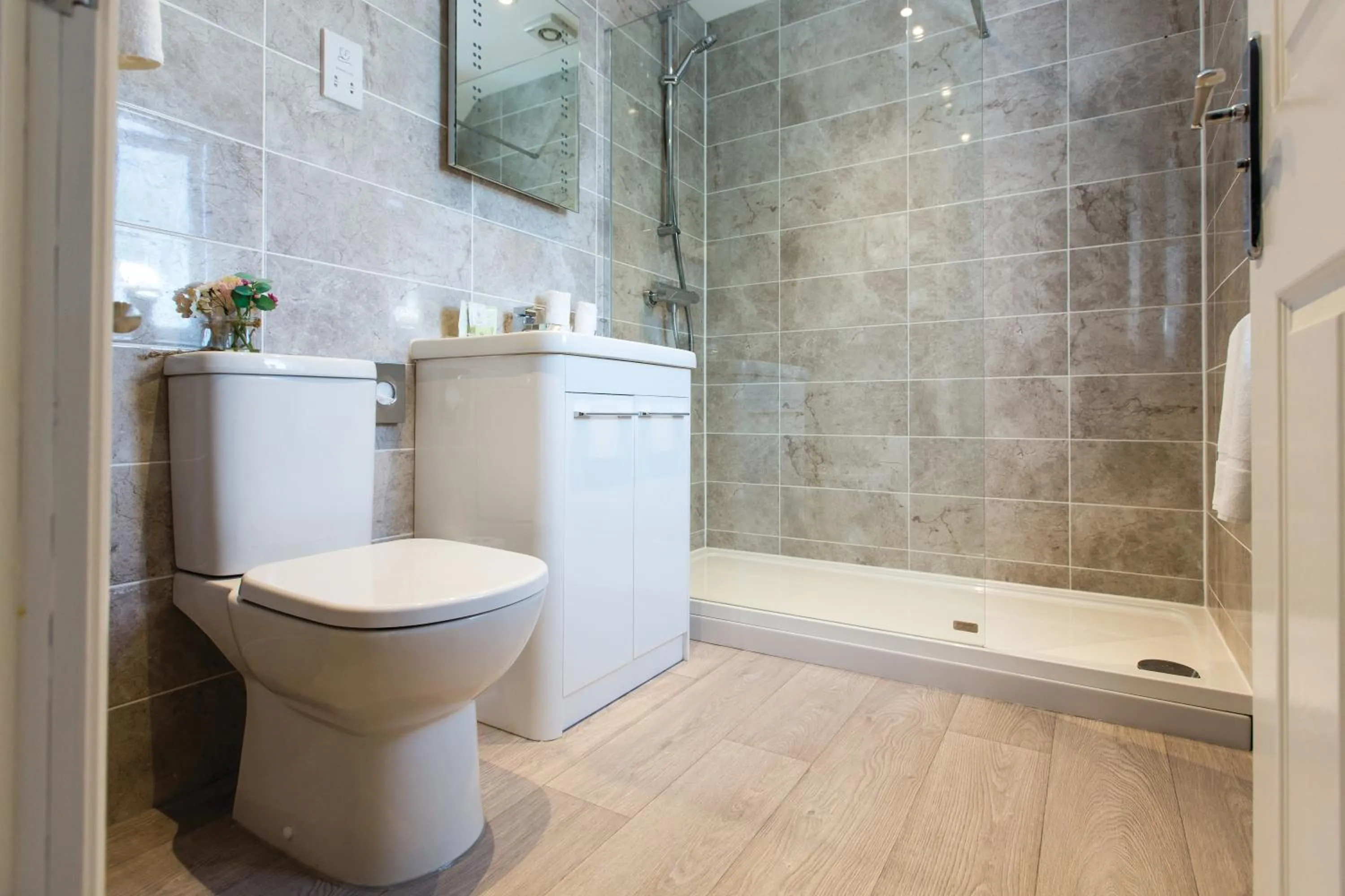 Bathroom in The Black Swan Inn