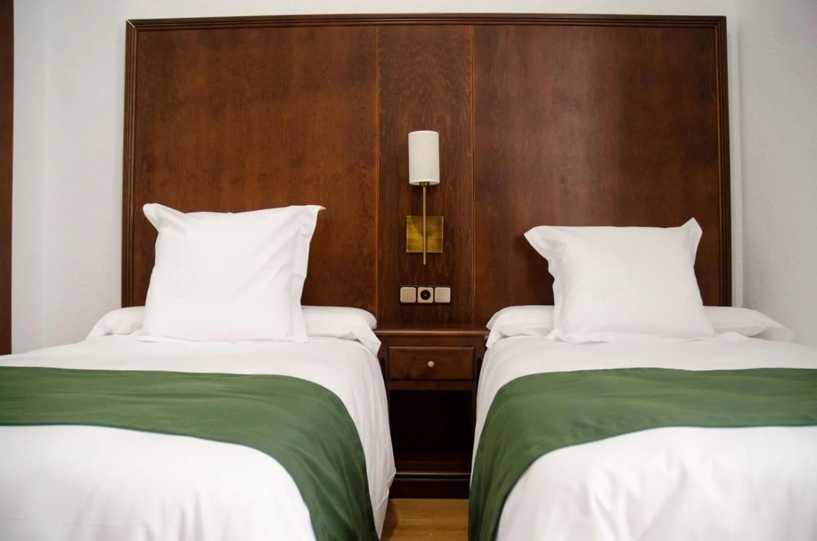 Bed in Hotel Balneario de Marmolejo