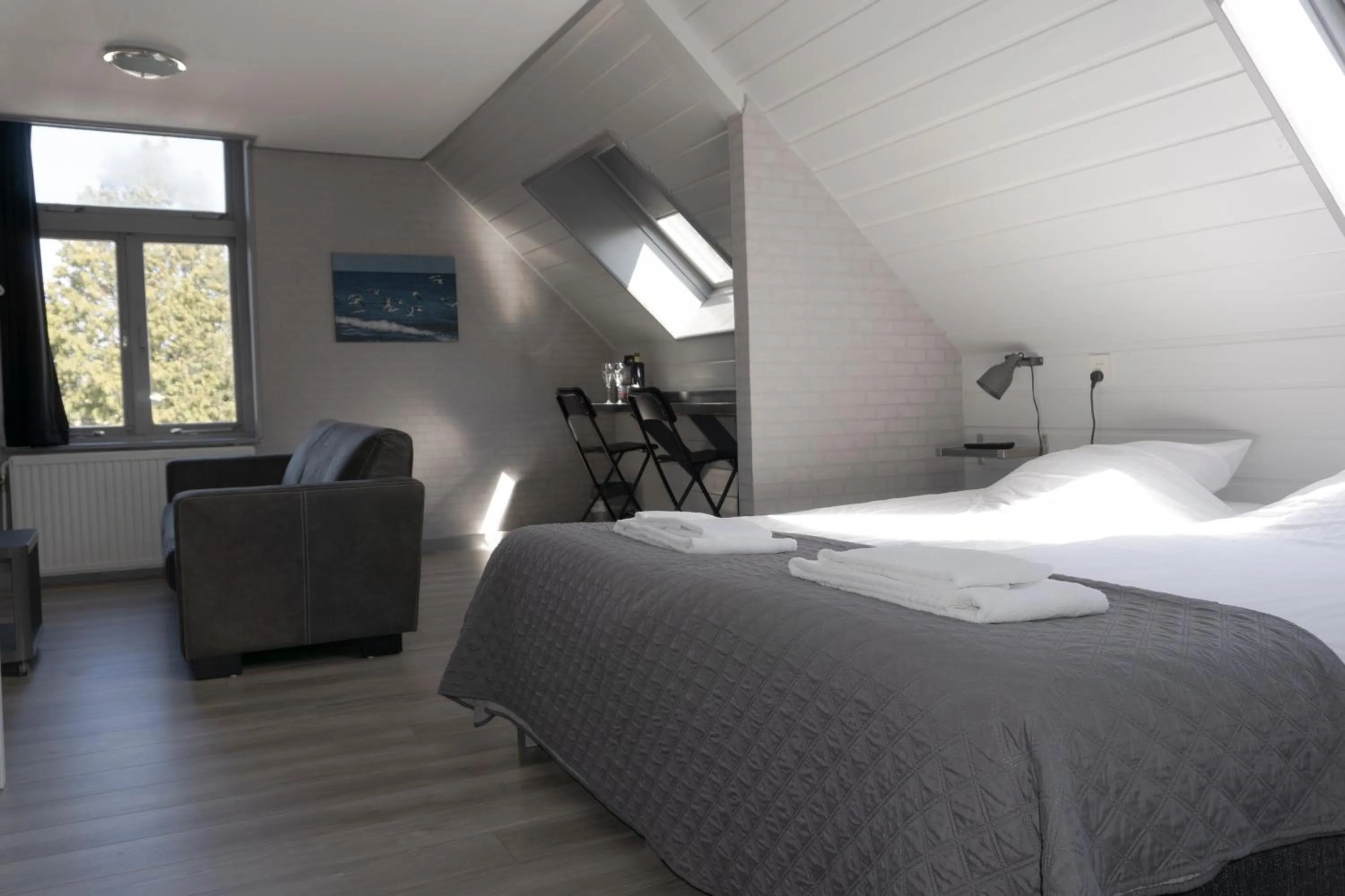 Bed in Hotel Waddengenot