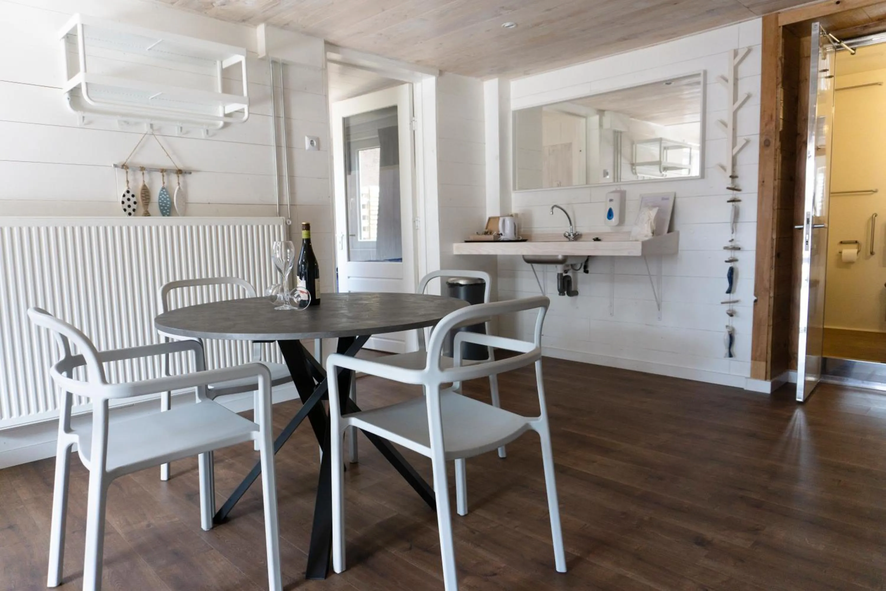 Dining area in Hotel Waddengenot