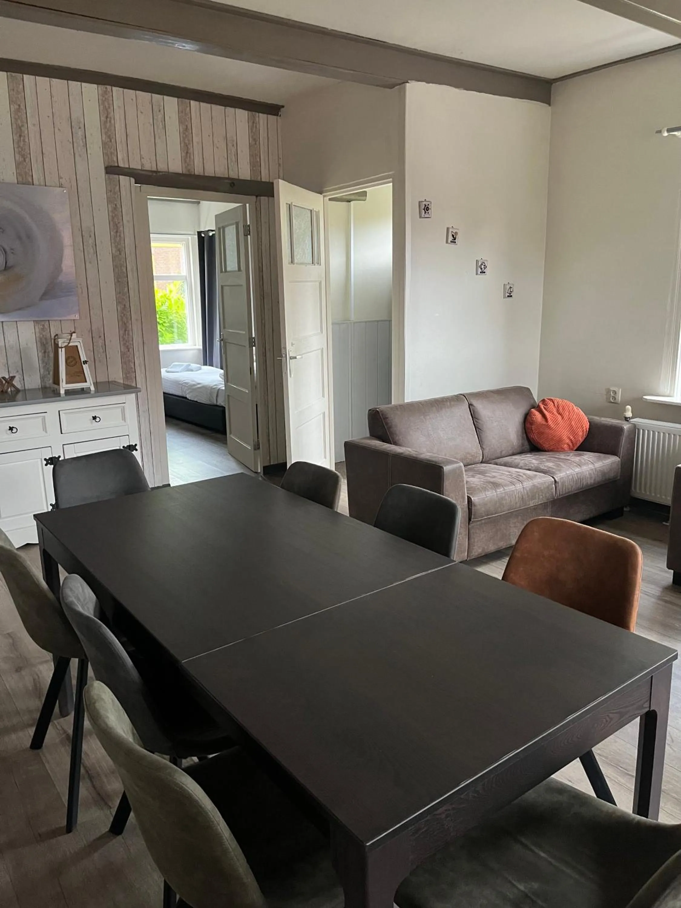 Dining area in Hotel Waddengenot