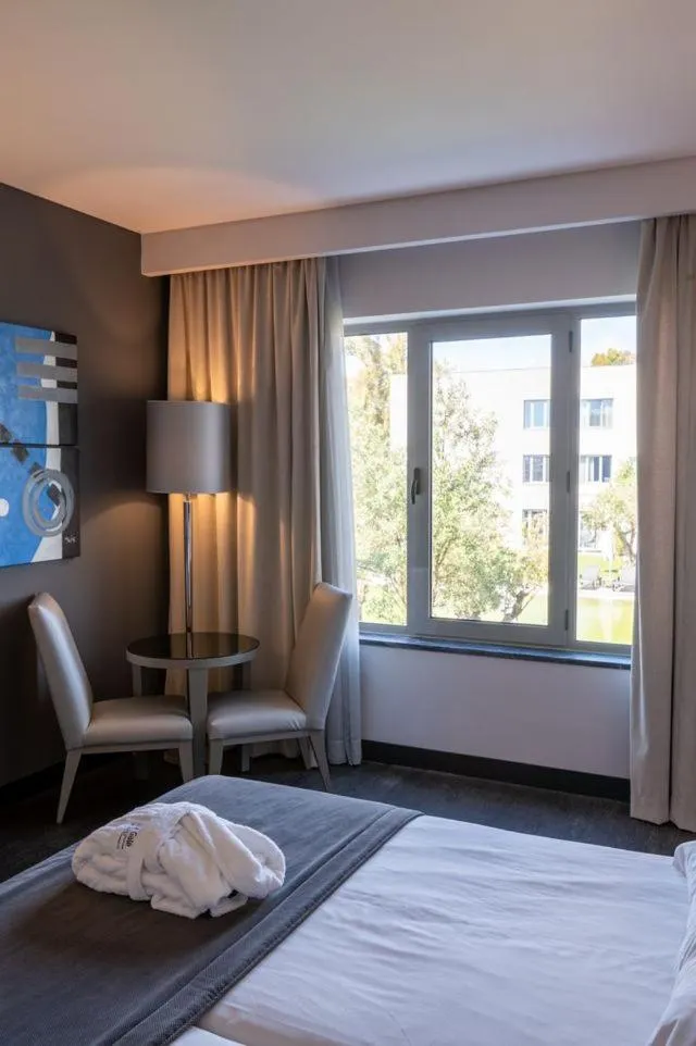 Bedroom, Bed in Vila Gale Evora