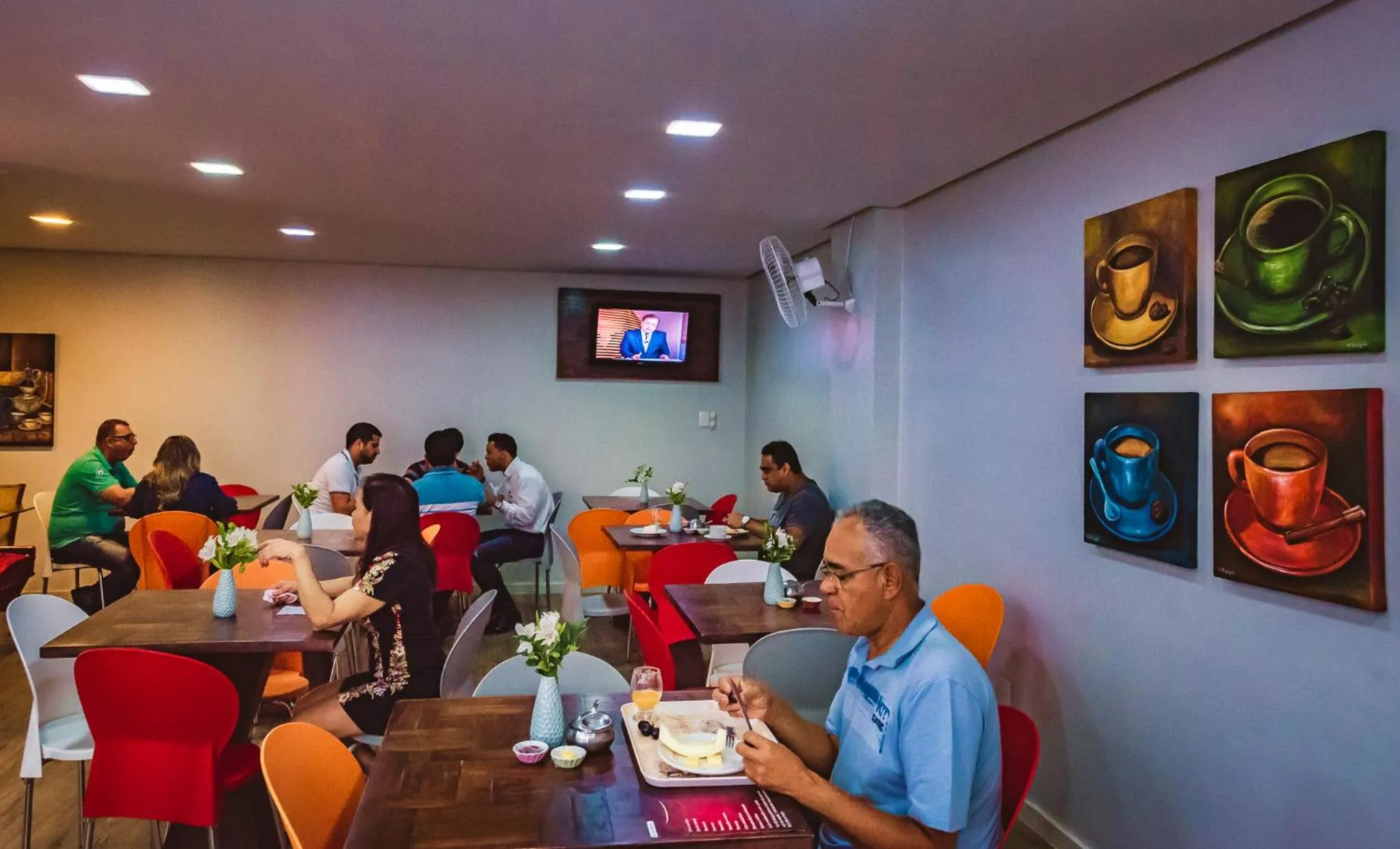 People in Cafezal Palace Hotel