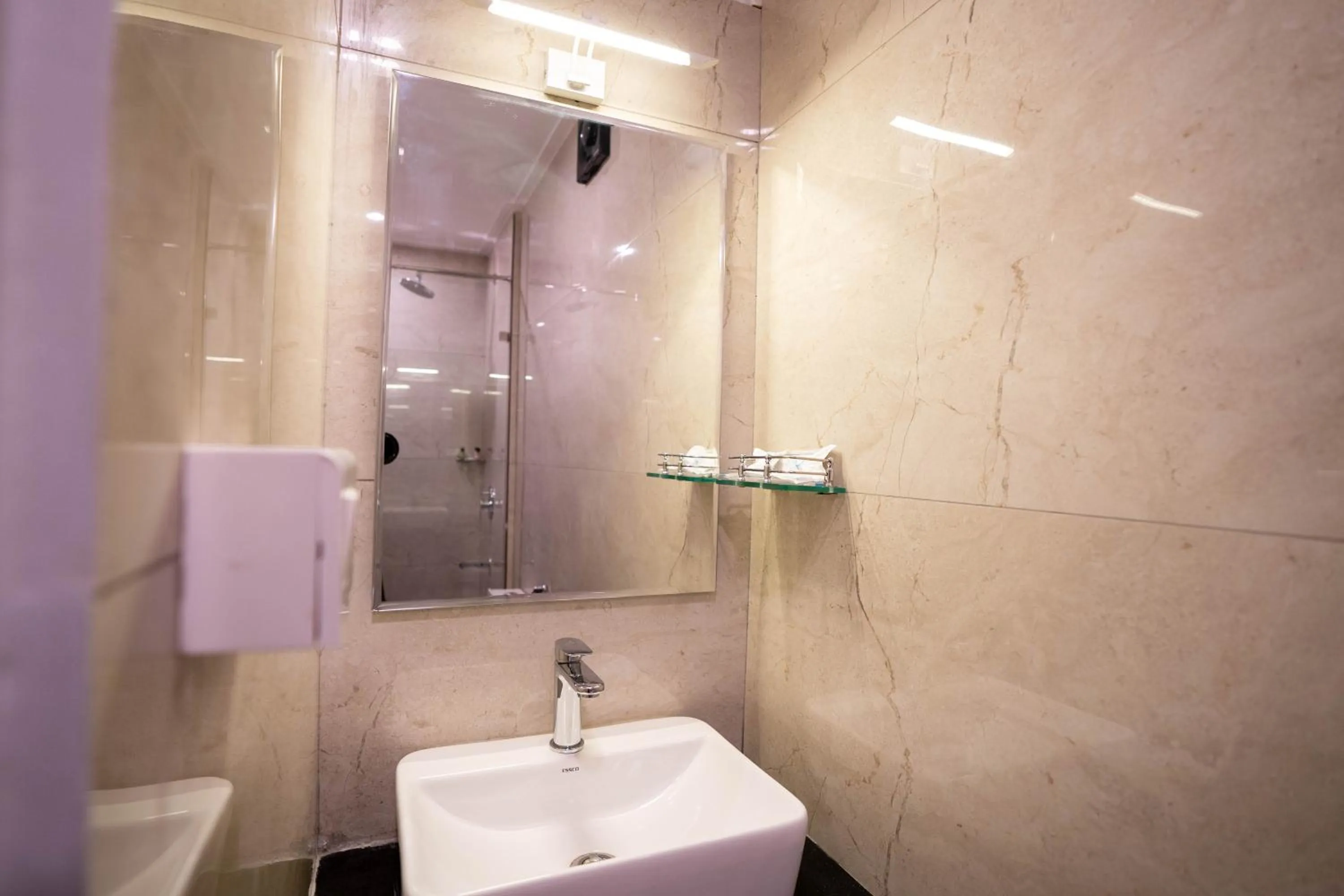 Shower in SinQ Party Hotel - No Male Stags Allowed