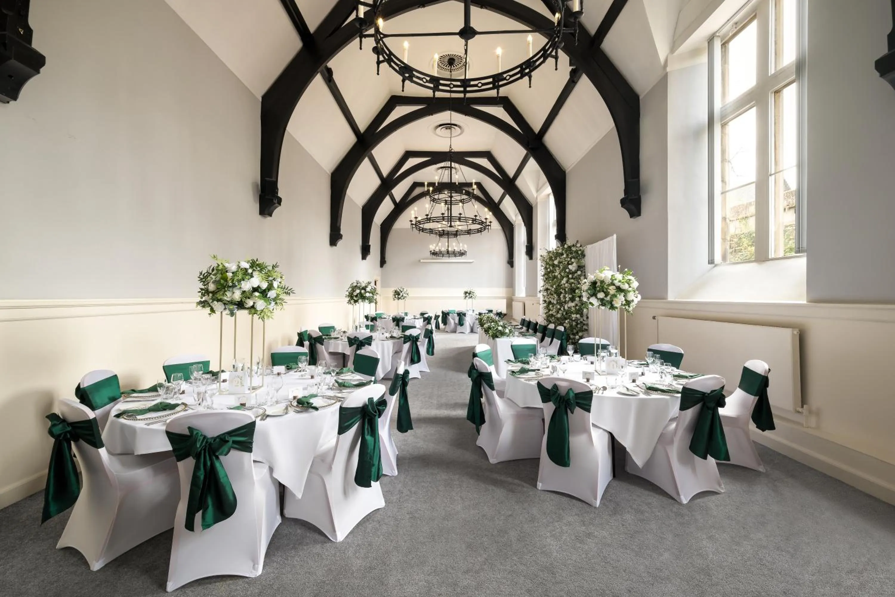 wedding in Stirling Highland Hotel- Part of the Cairn Collection