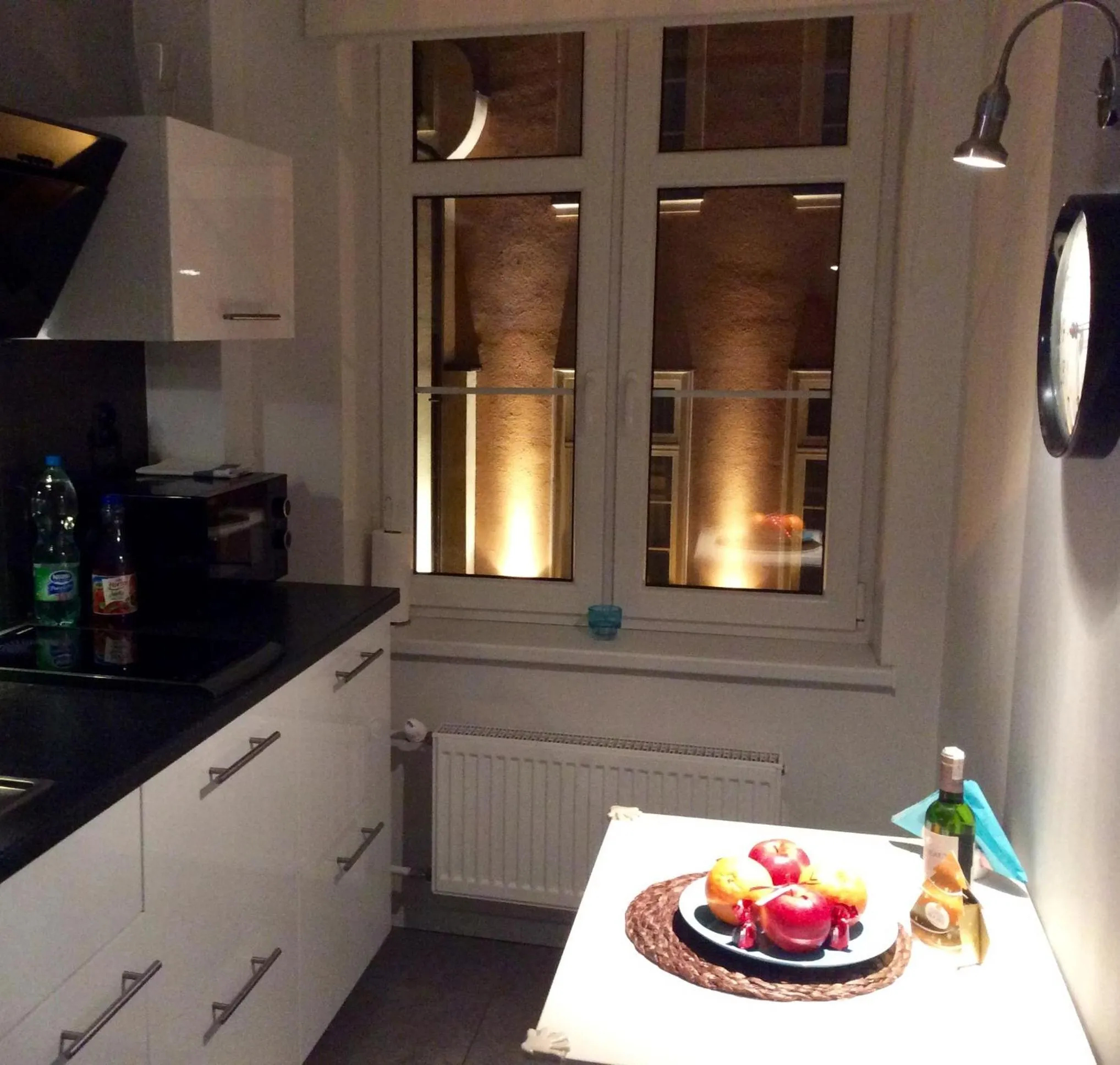 Kitchen or kitchenette in Feel at home - Old Town