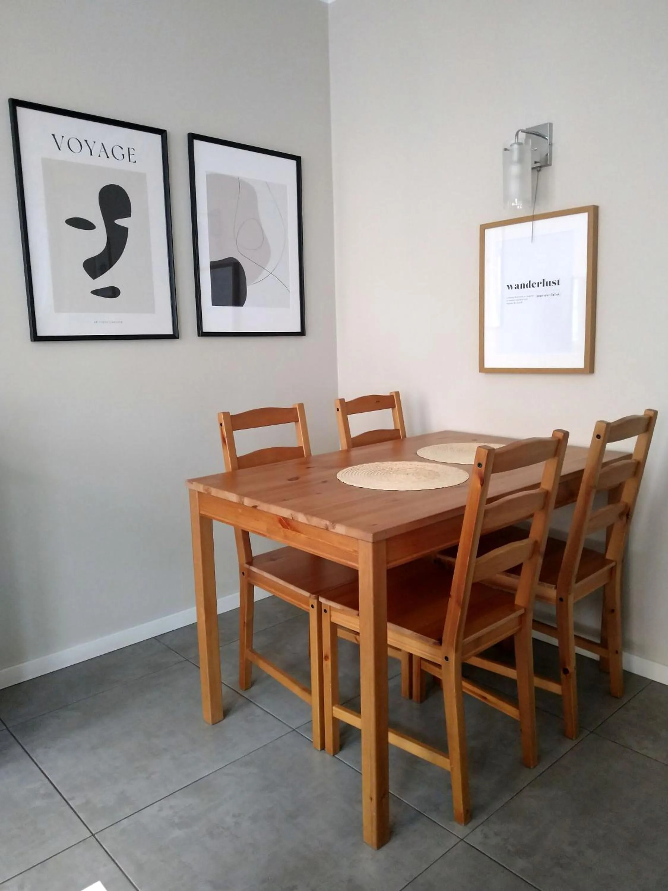 Dining area in Feel at home - Old Town