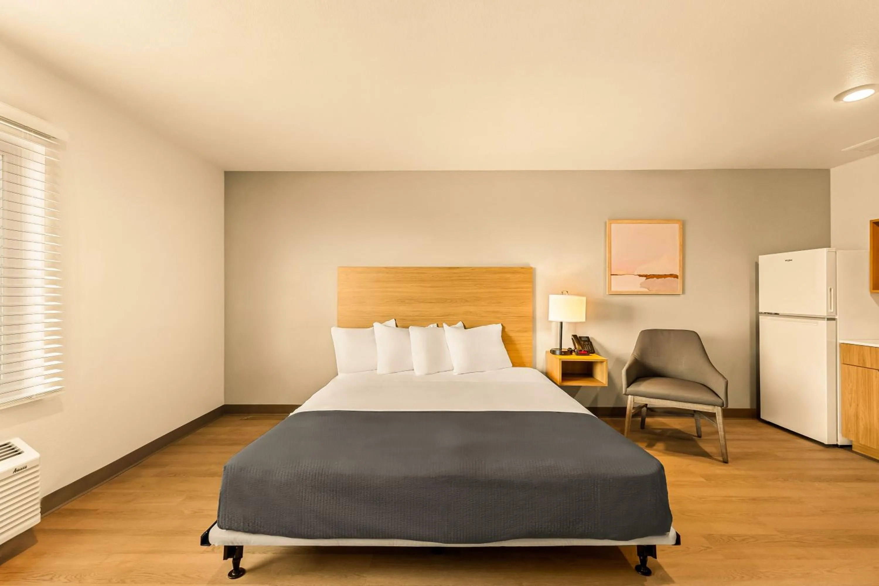 Bed in LivAway Suites Salt Lake City- West Jordan