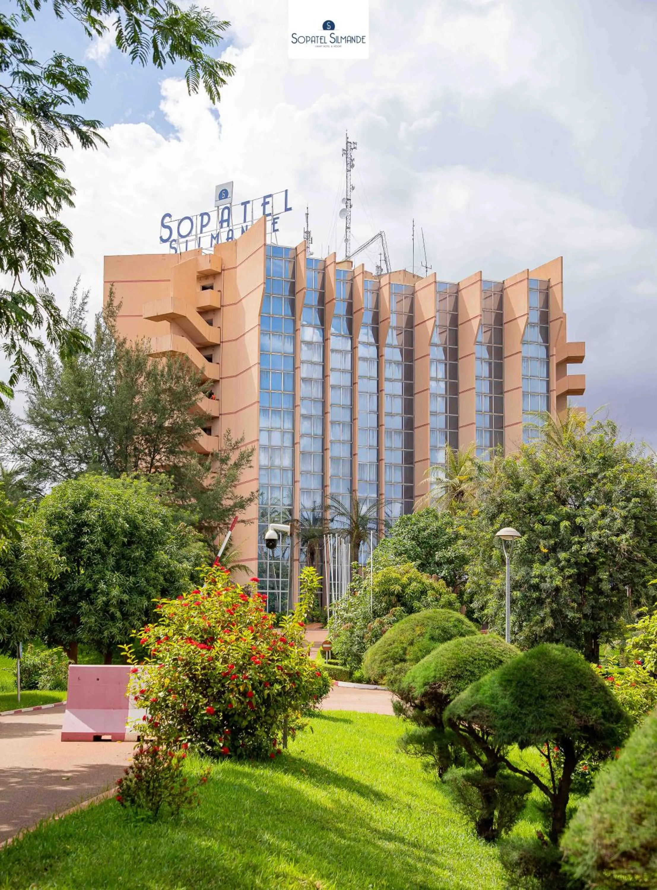 Property building in Sopatel Silmandé