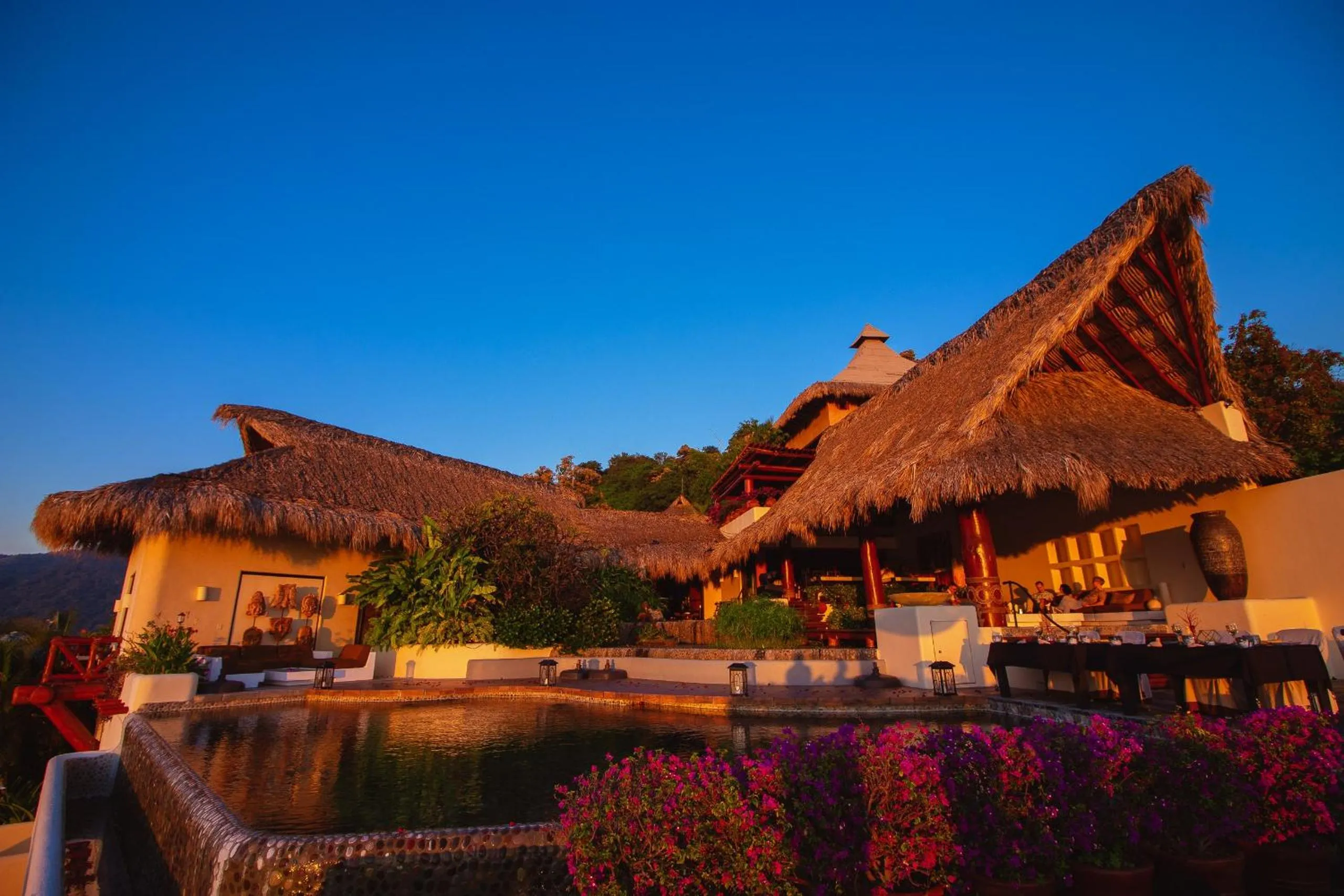 Property building in Tentaciones Hotel & Lounge Pool - Adults Only