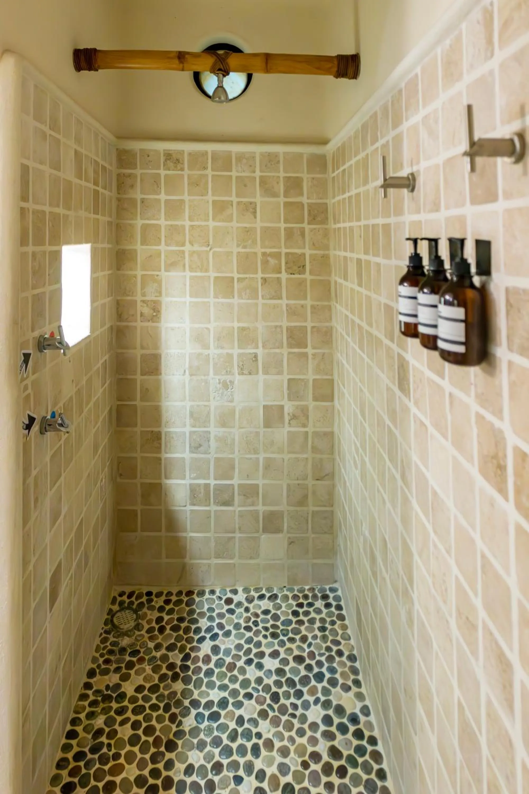 Shower in Tentaciones Hotel & Lounge Pool - Adults Only