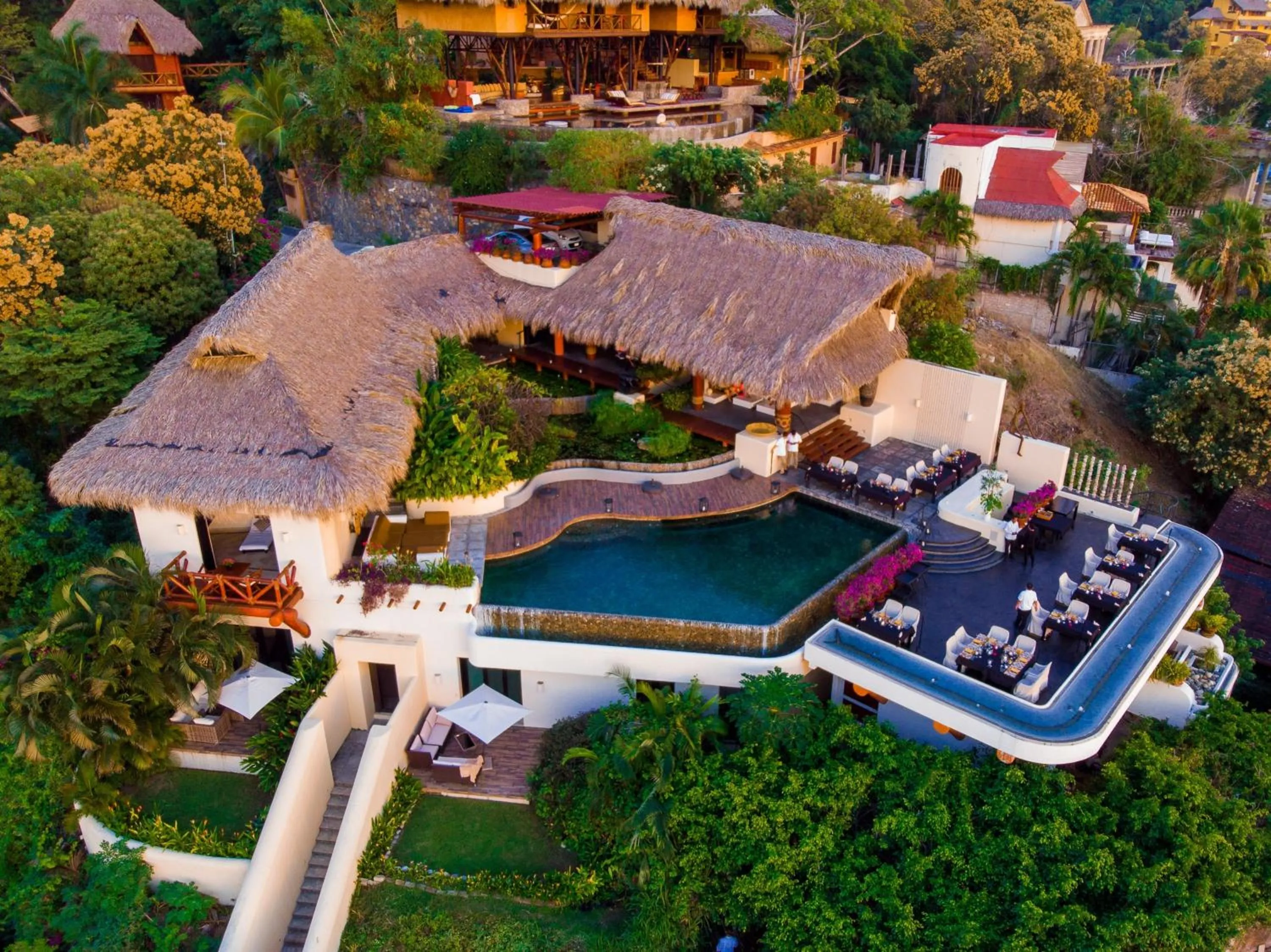 Property building in Tentaciones Hotel & Lounge Pool - Adults Only